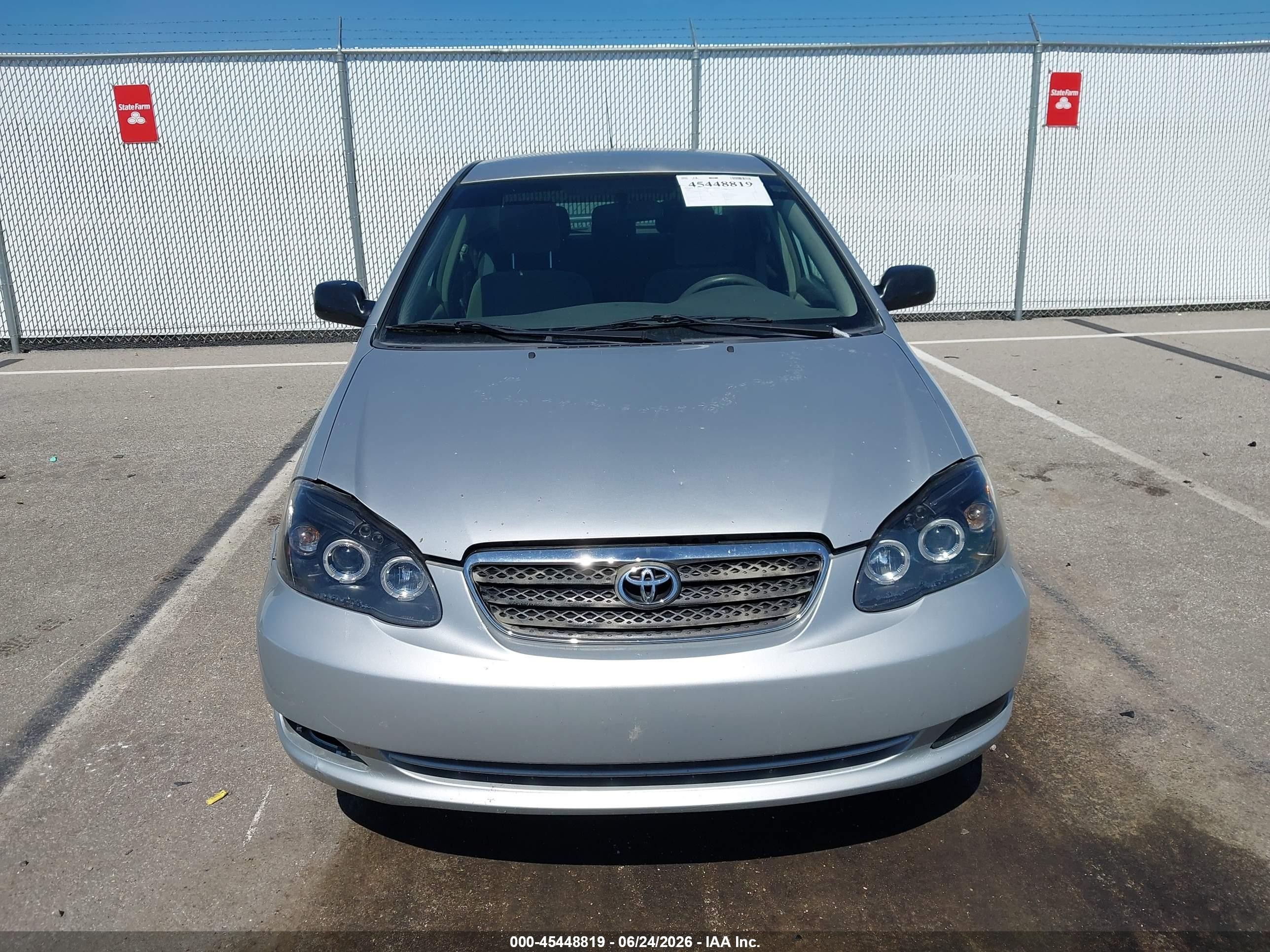 2005 Toyota Corolla Ce Silver vin: 2T1BR32E95C498785