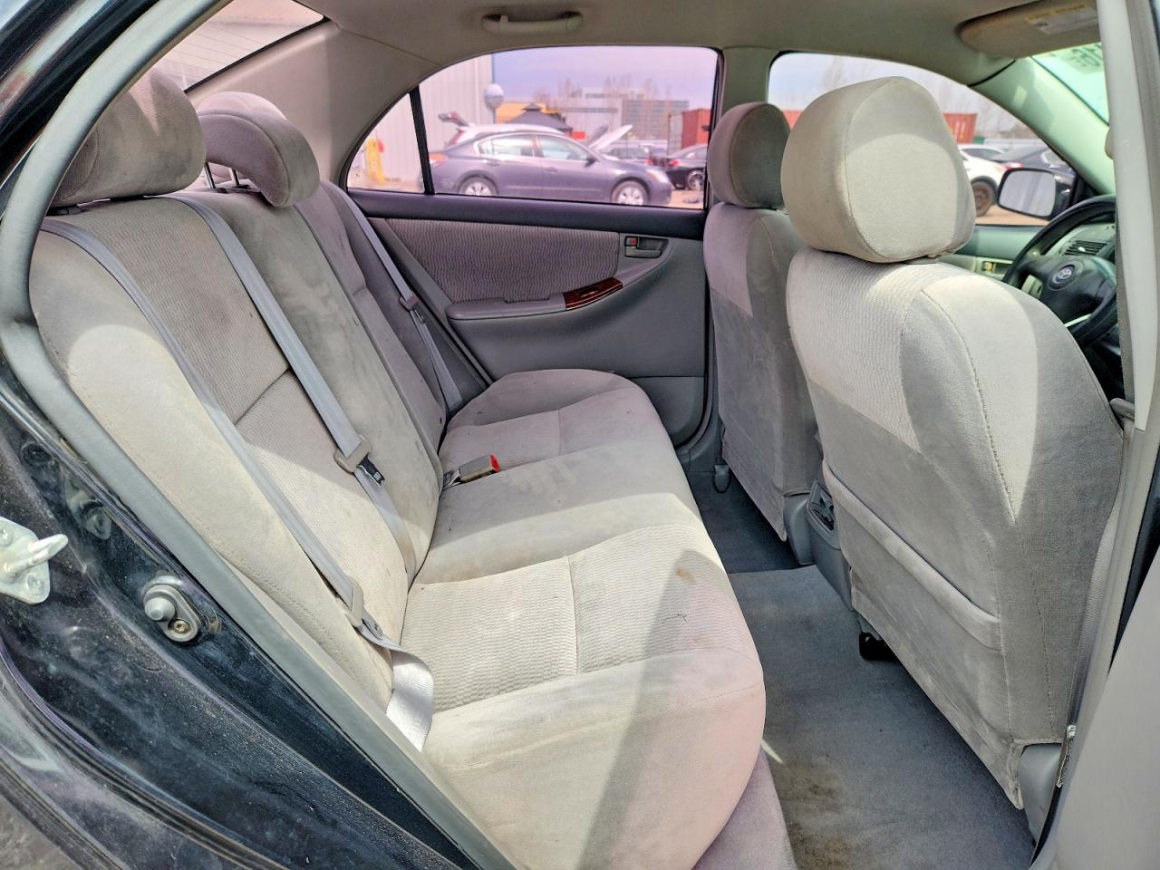 2005 Toyota Corolla Ce Black vin: 2T1BR32E95C862882