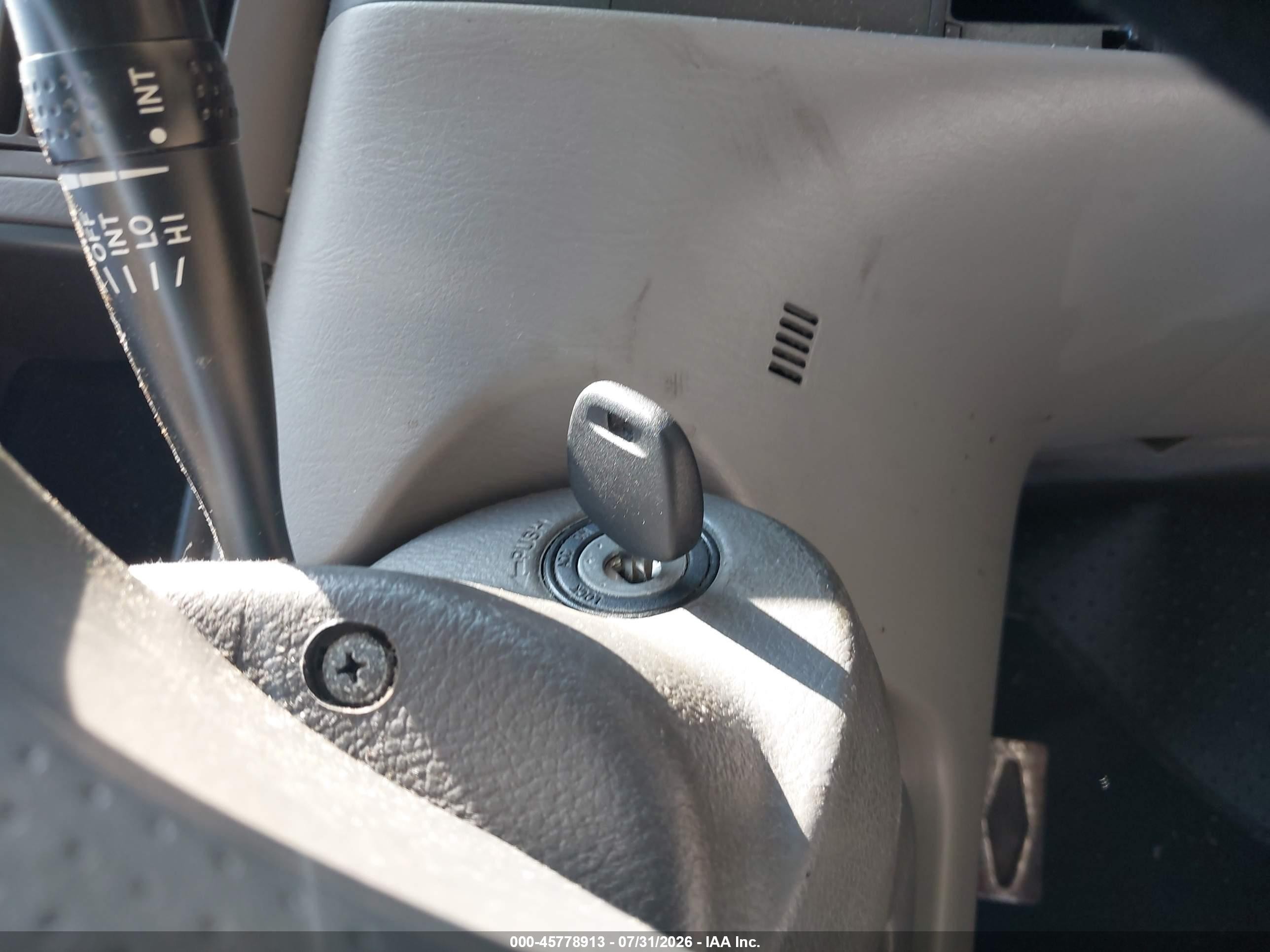 2007 Toyota Corolla Le Gray vin: 2T1BR32E97C725010