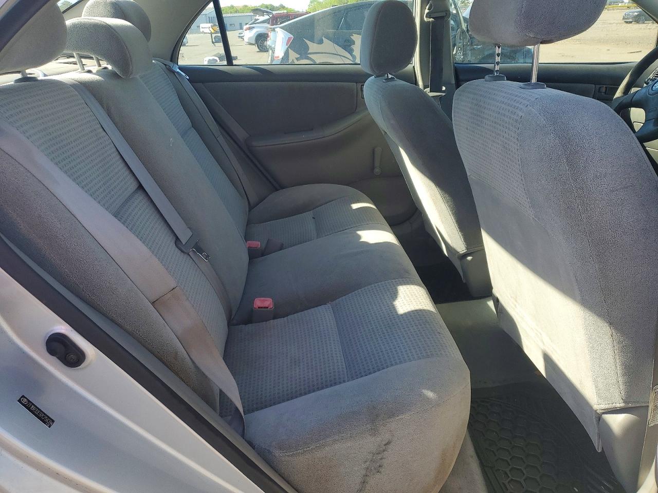 2007 Toyota Corolla Ce Silver vin: 2T1BR32E97C758394