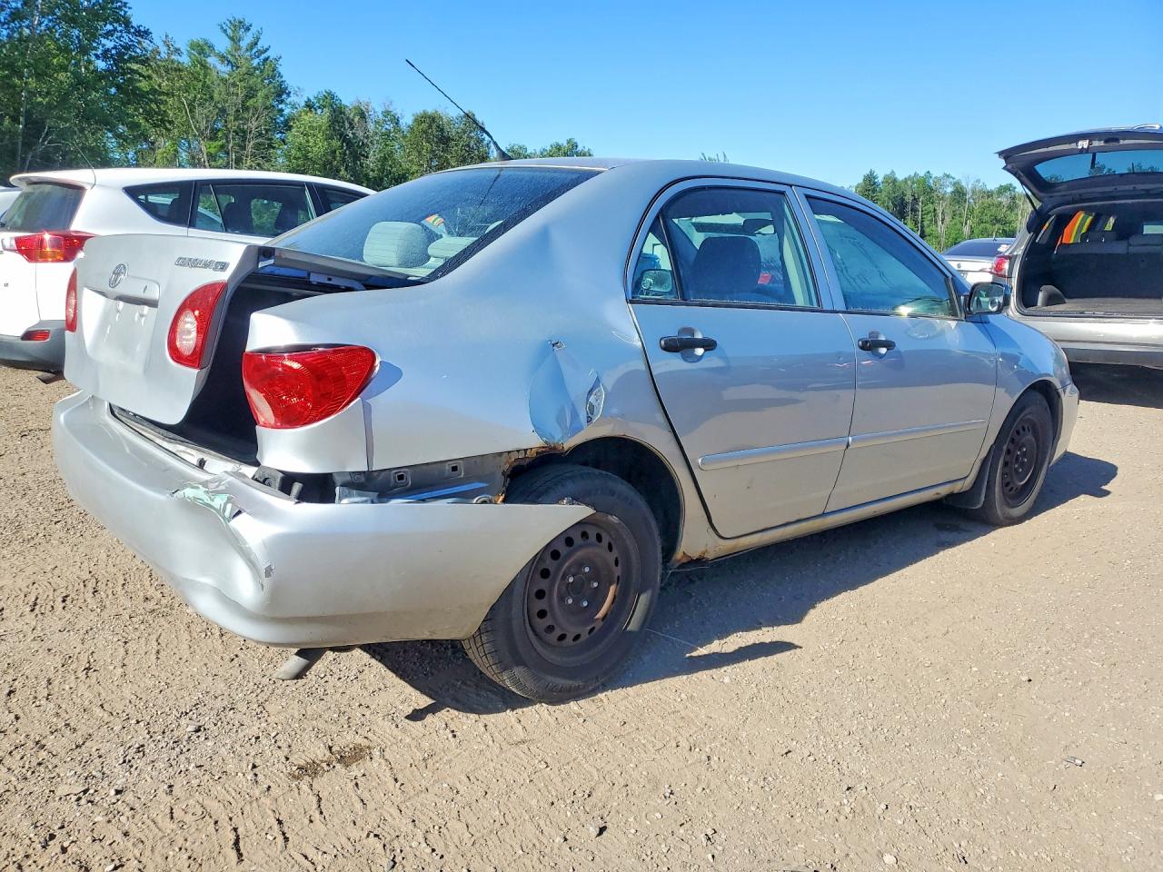 2007 Toyota Corolla Ce Silver vin: 2T1BR32E97C775048