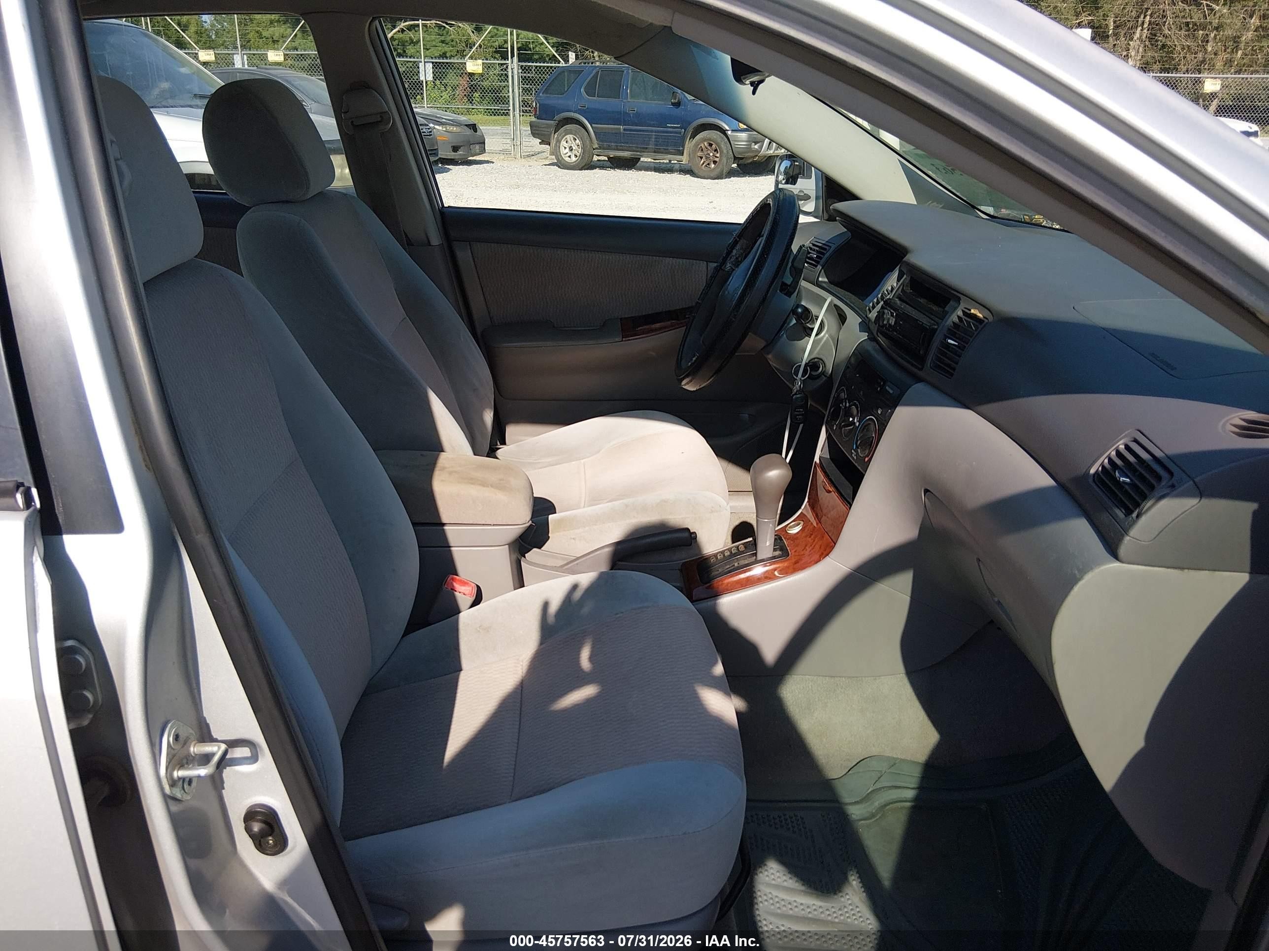 2007 Toyota Corolla Le Серебряный vin: 2T1BR32E97C783988