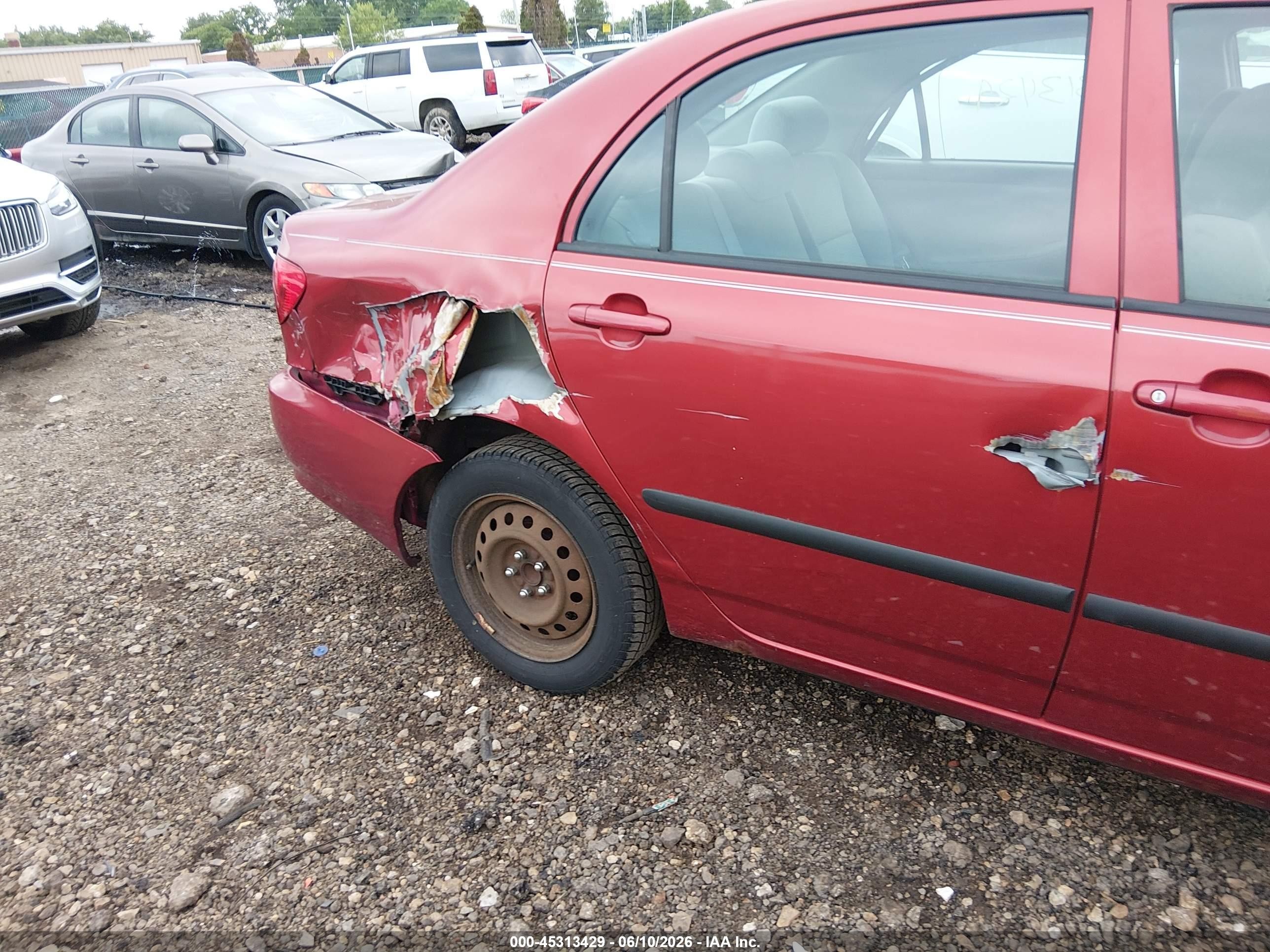 2007 Toyota Corolla Ce Red vin: 2T1BR32E97C808341