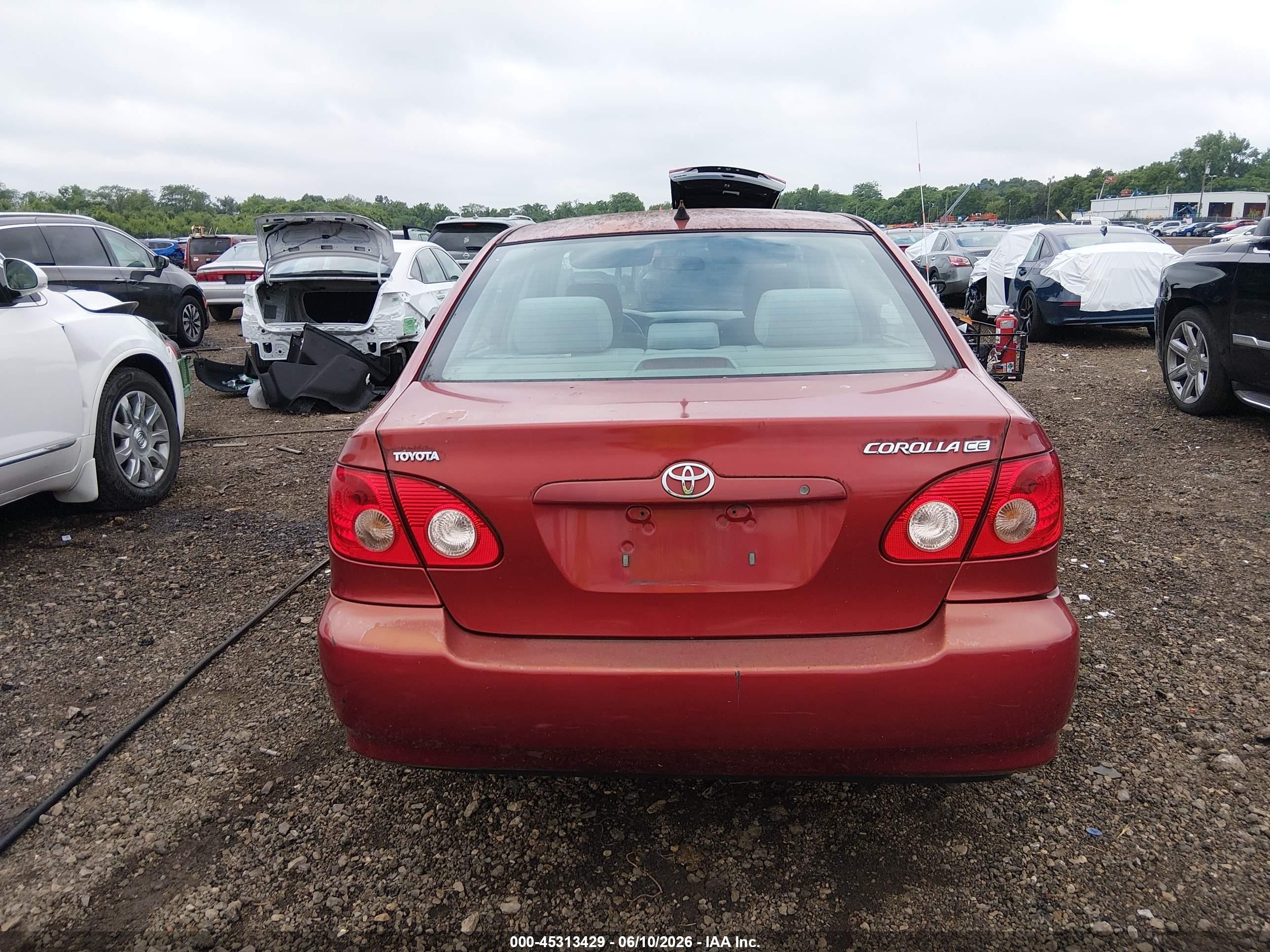 2007 Toyota Corolla Ce Red vin: 2T1BR32E97C808341