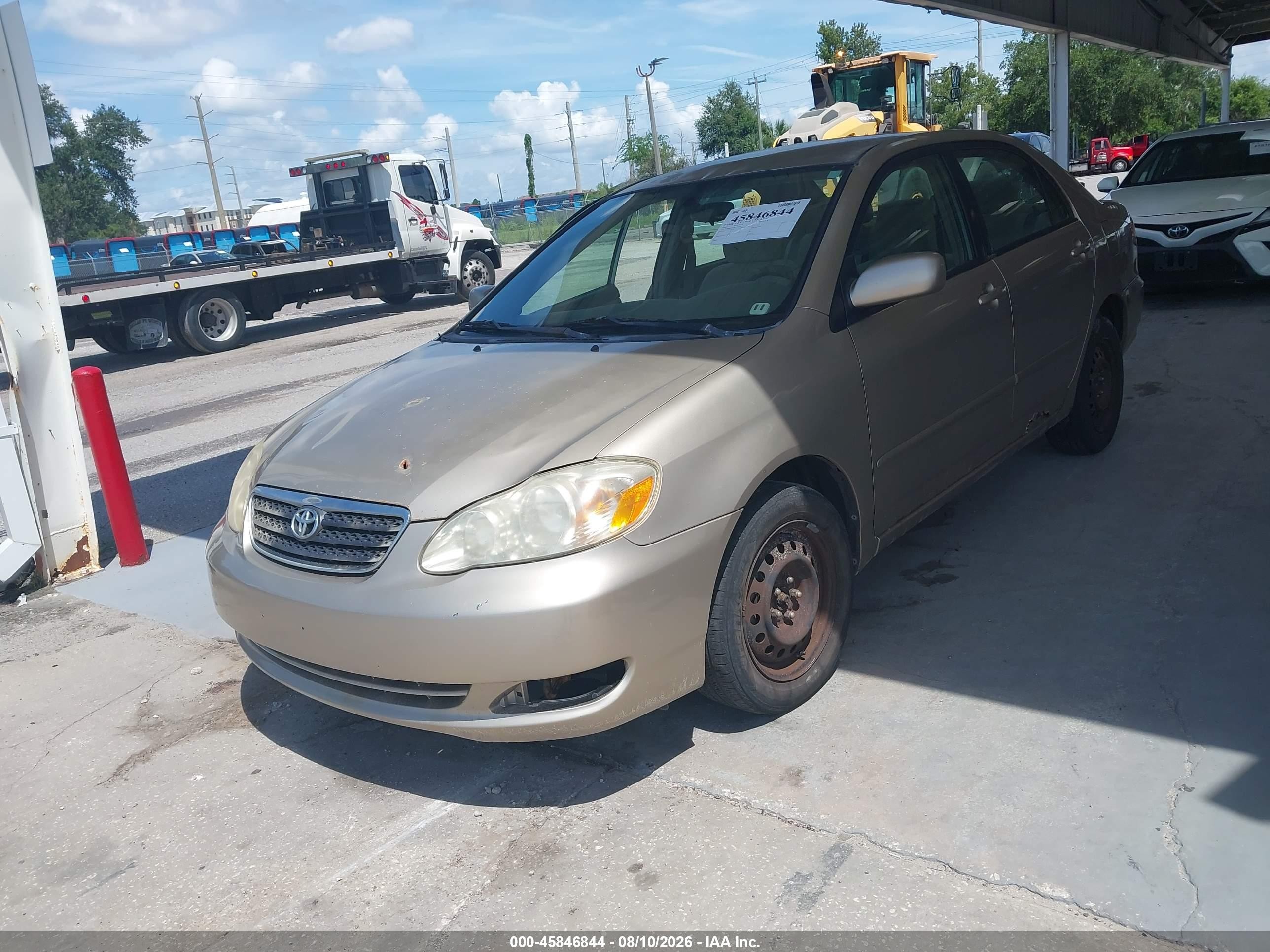 2008 Toyota Corolla Le Gold vin: 2T1BR32E98C877578