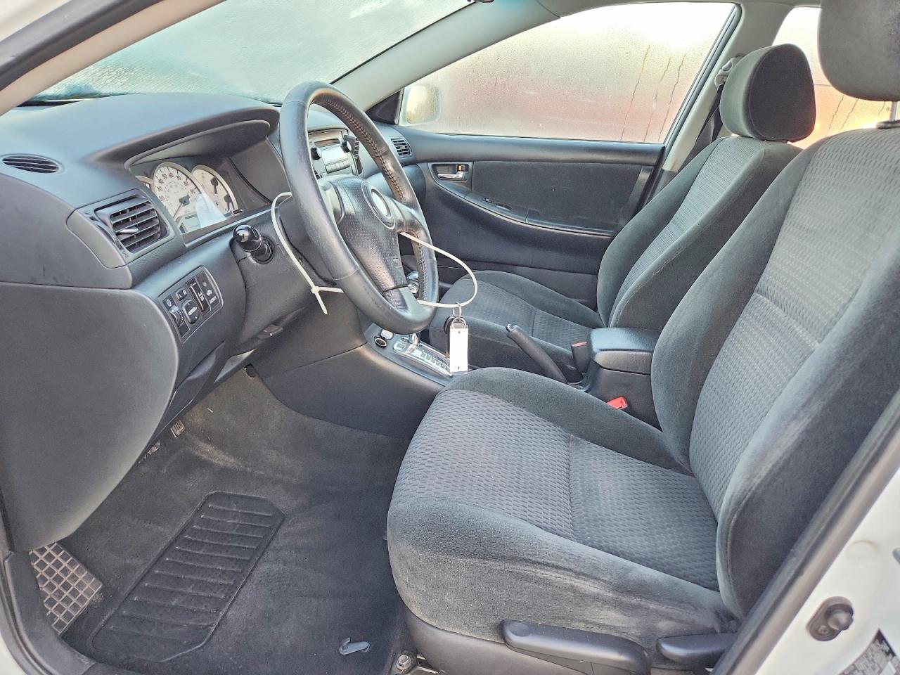 2008 Toyota Corolla S White vin: 2T1BR32E98C899158