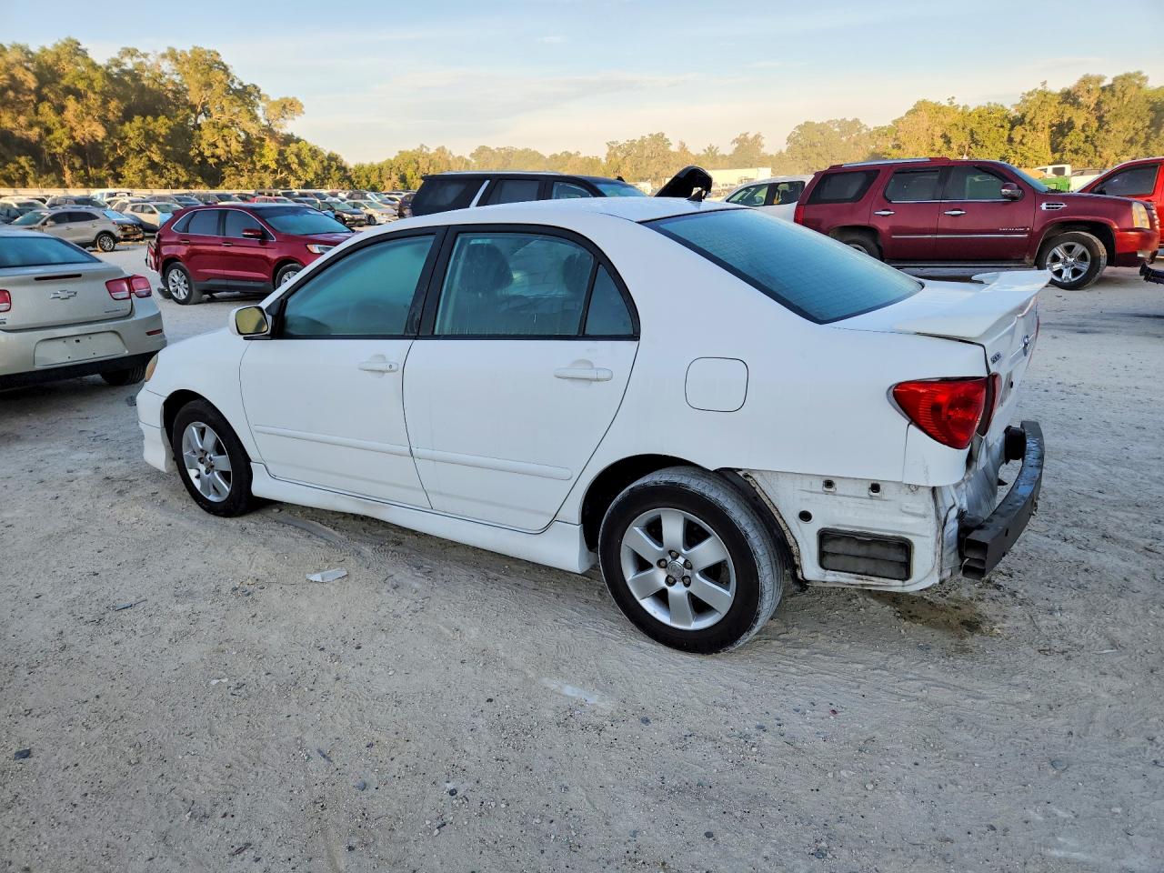 2008 Toyota Corolla S White vin: 2T1BR32E98C899158