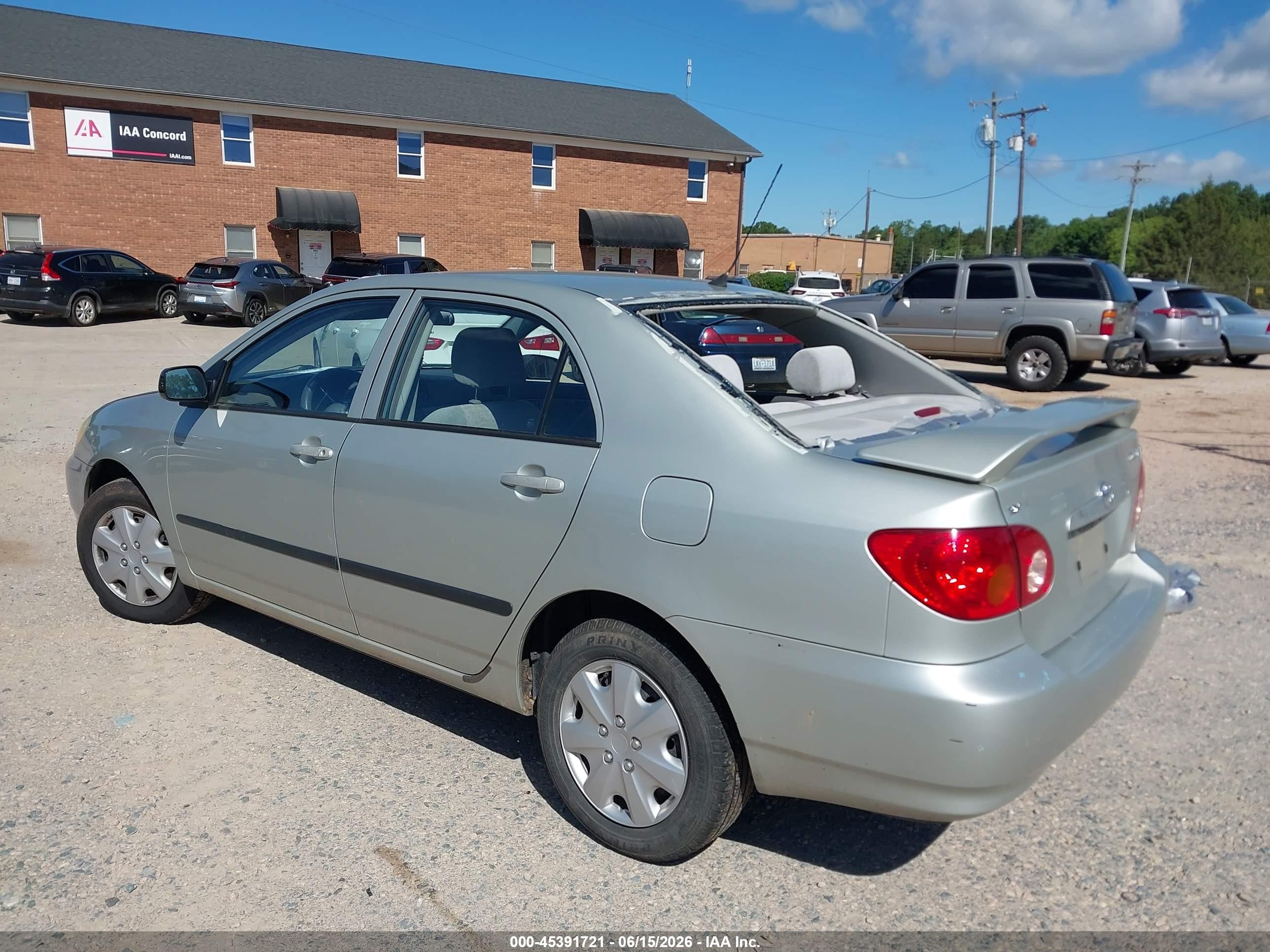 2003 Toyota Corolla Ce Silver vin: 2T1BR32EX3C035454