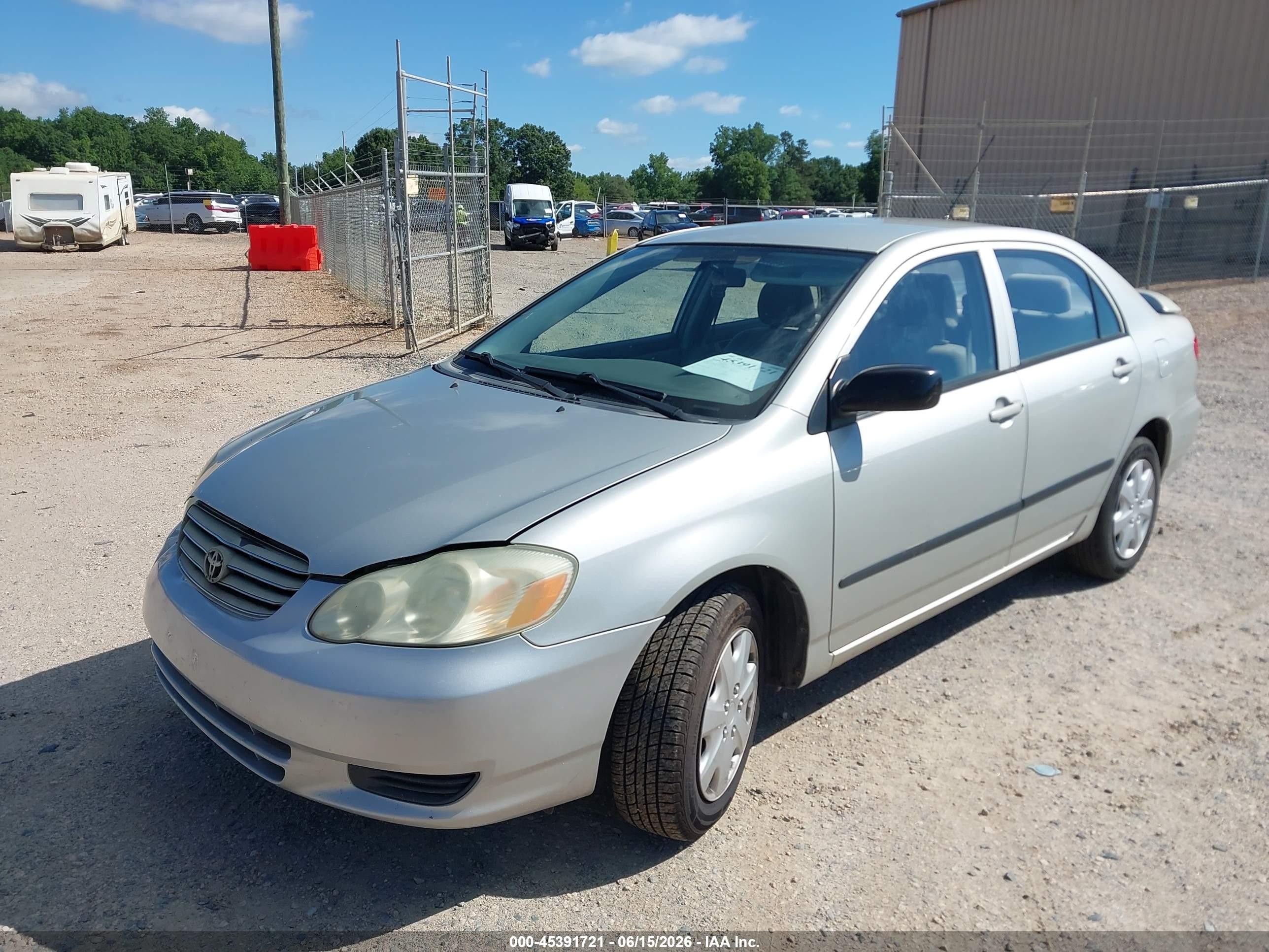 2003 Toyota Corolla Ce Silver vin: 2T1BR32EX3C035454