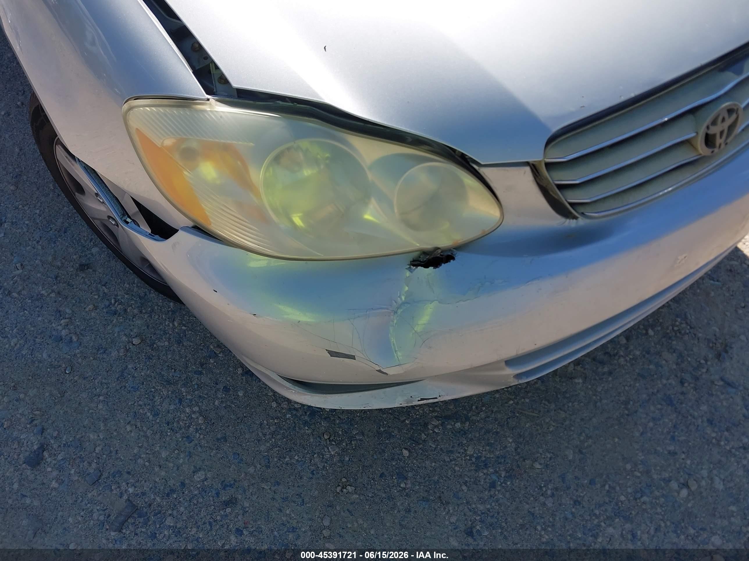 2003 Toyota Corolla Ce Silver vin: 2T1BR32EX3C035454