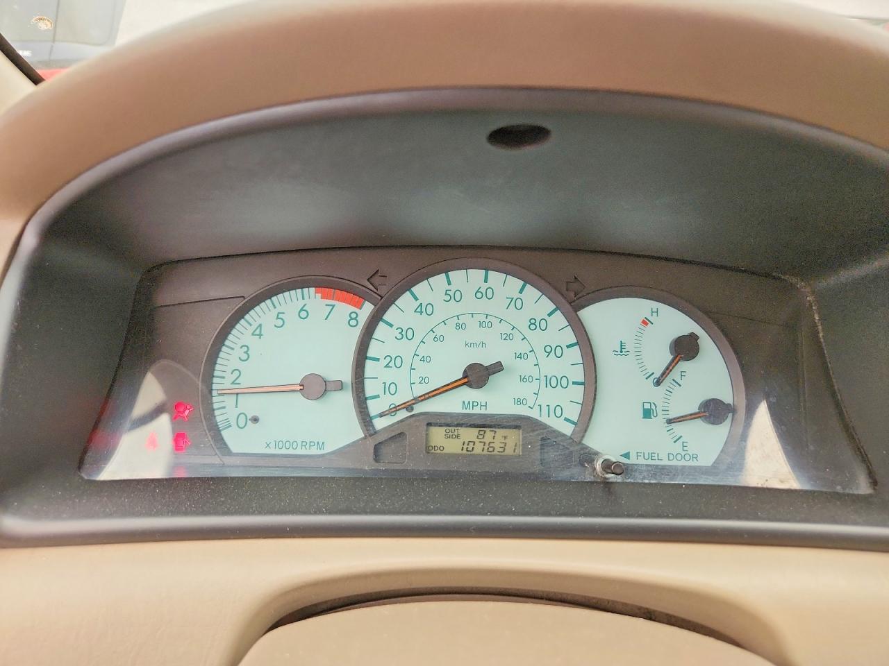 2003 Toyota Corolla Le Tan vin: 2T1BR32EX3C105308