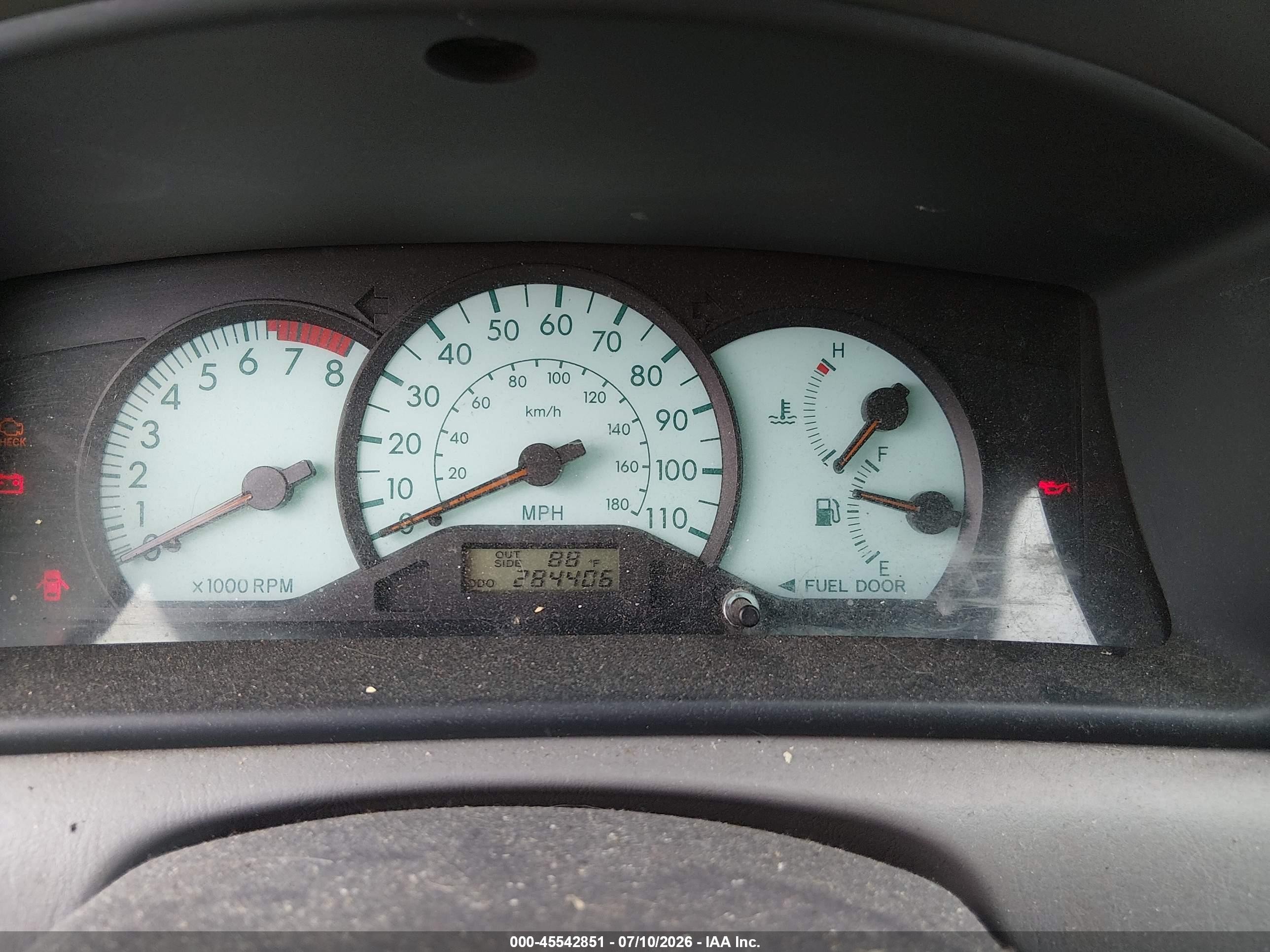 2003 Toyota Corolla Le Серебряный vin: 2T1BR32EX3C165542