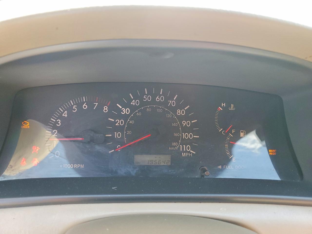 2005 Toyota Corolla Ce Gold vin: 2T1BR32EX5C329391