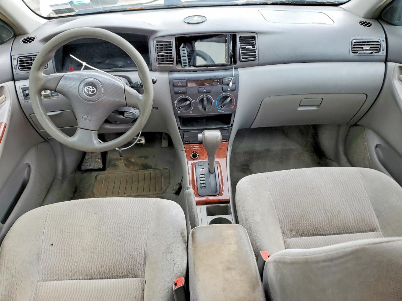 2005 Toyota Corolla Le Silver vin: 2T1BR32EX5C399487