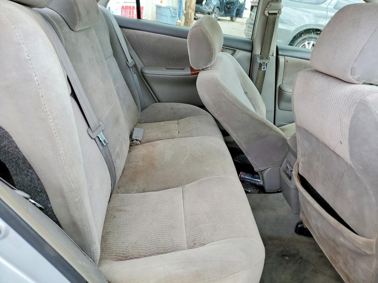 2005 Toyota Corolla Le Silver vin: 2T1BR32EX5C399487