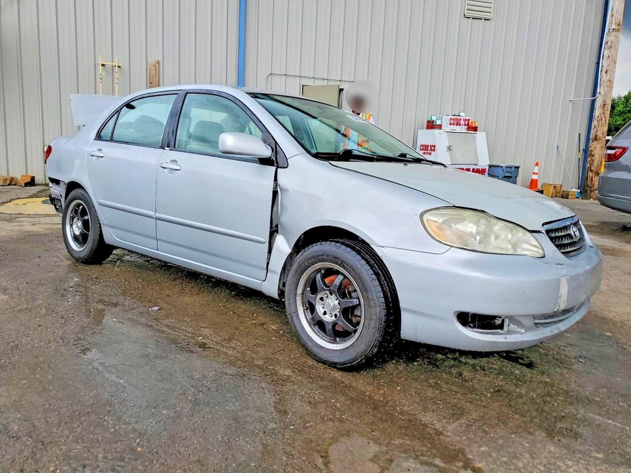 2005 Toyota Corolla Le Silver vin: 2T1BR32EX5C399487