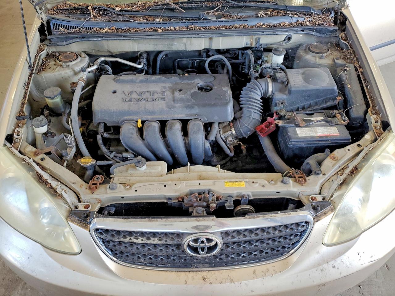 2005 Toyota Corolla Ce Tan vin: 2T1BR32EX5C480585