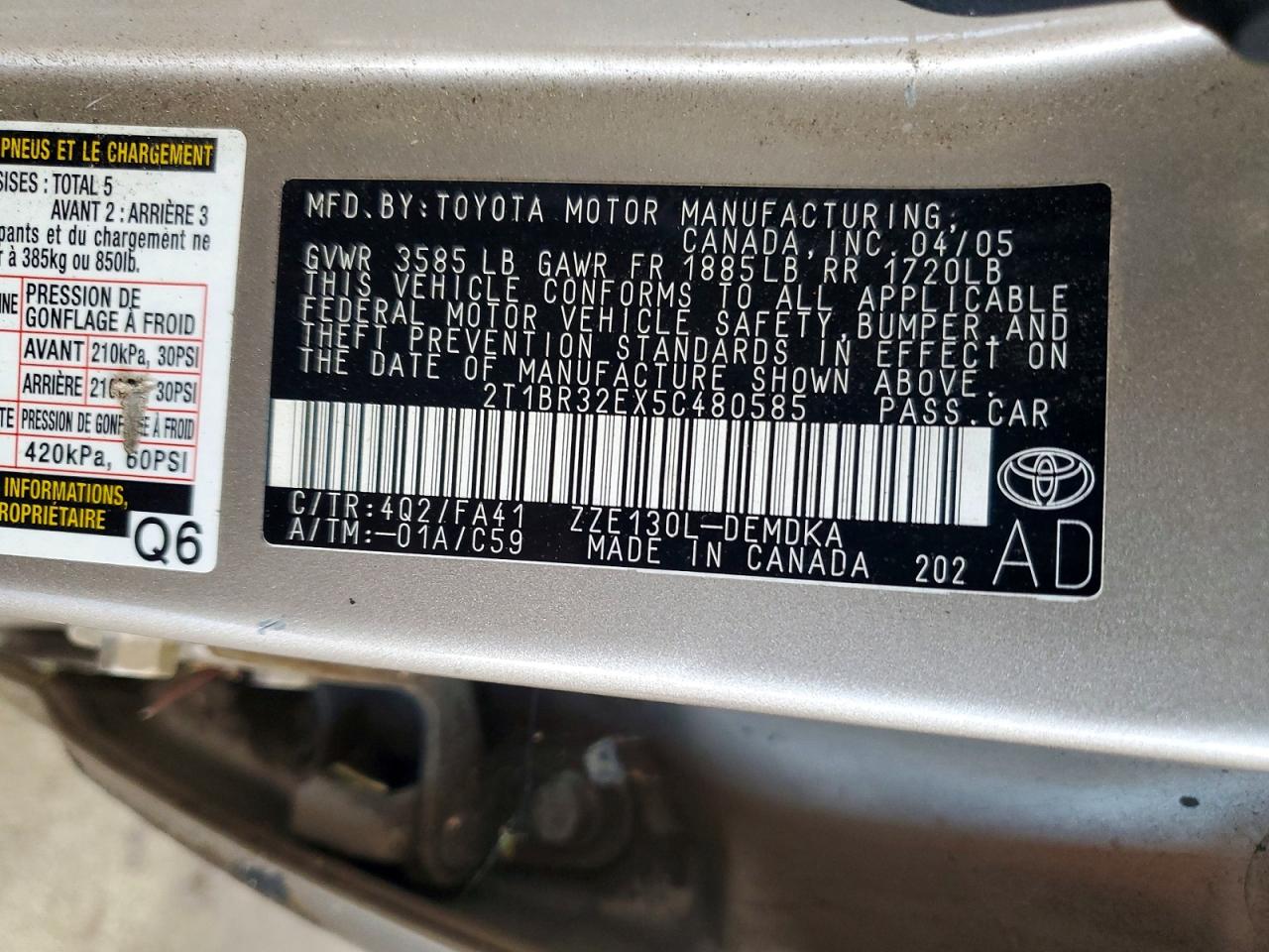 2005 Toyota Corolla Ce Tan vin: 2T1BR32EX5C480585