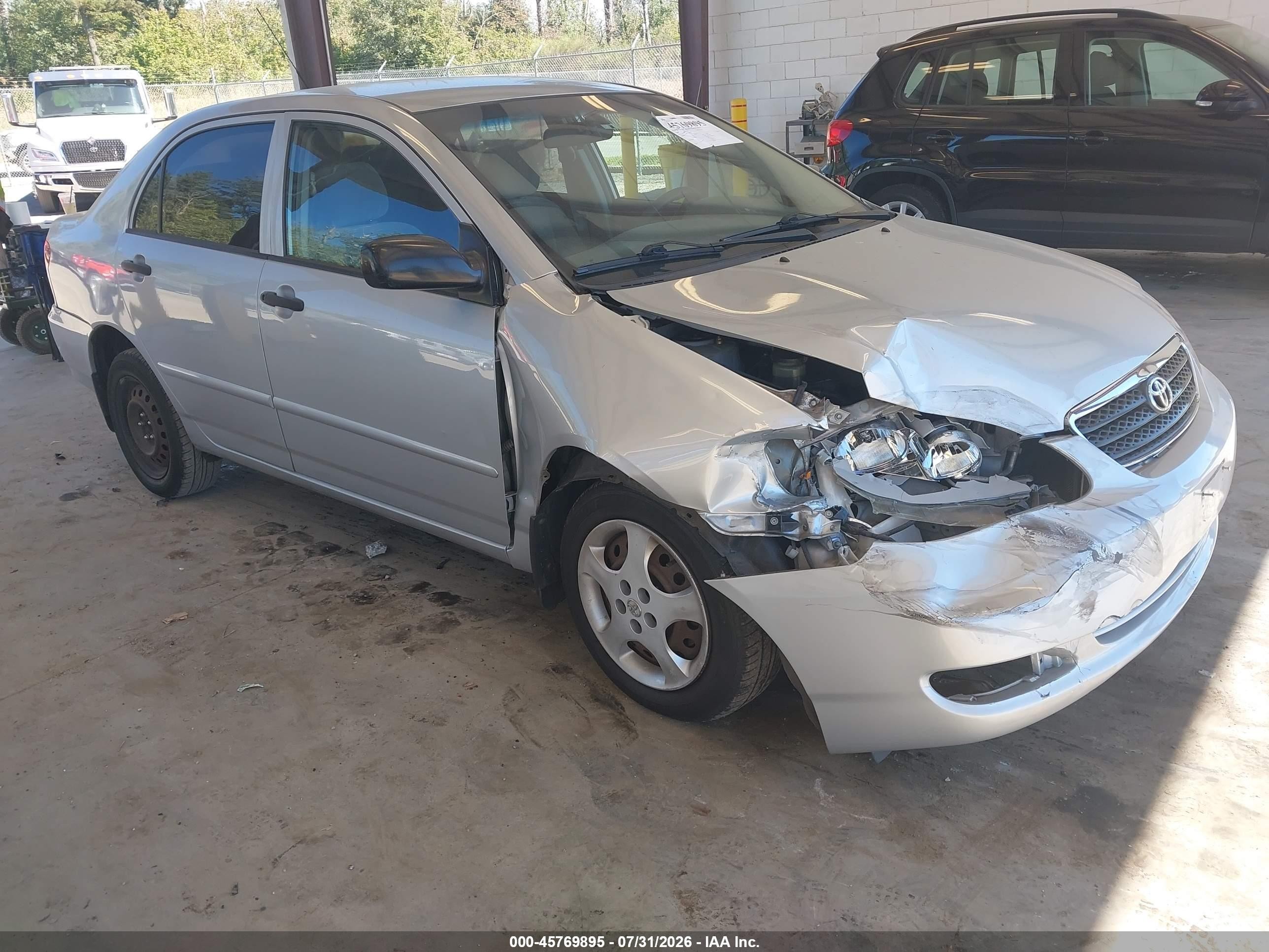 2005 Toyota Corolla Ce/le/s Silver vin: 2T1BR32EX5C864026
