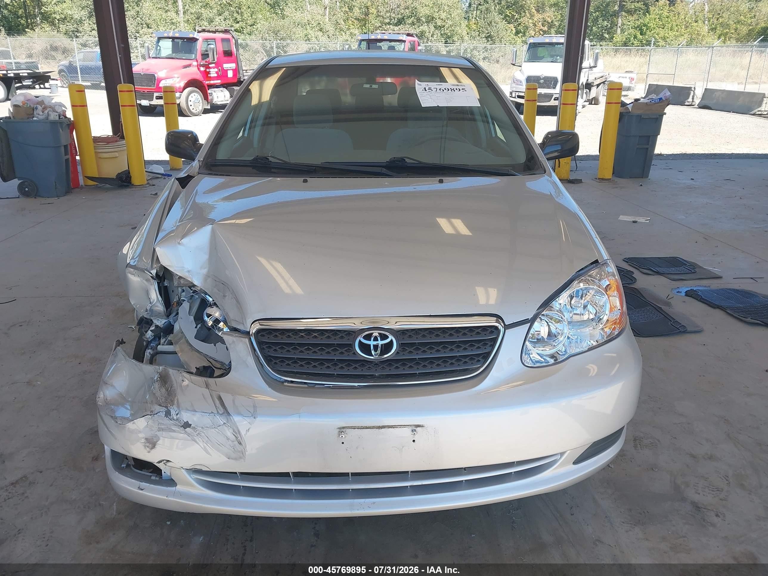 2005 Toyota Corolla Ce/le/s Silver vin: 2T1BR32EX5C864026
