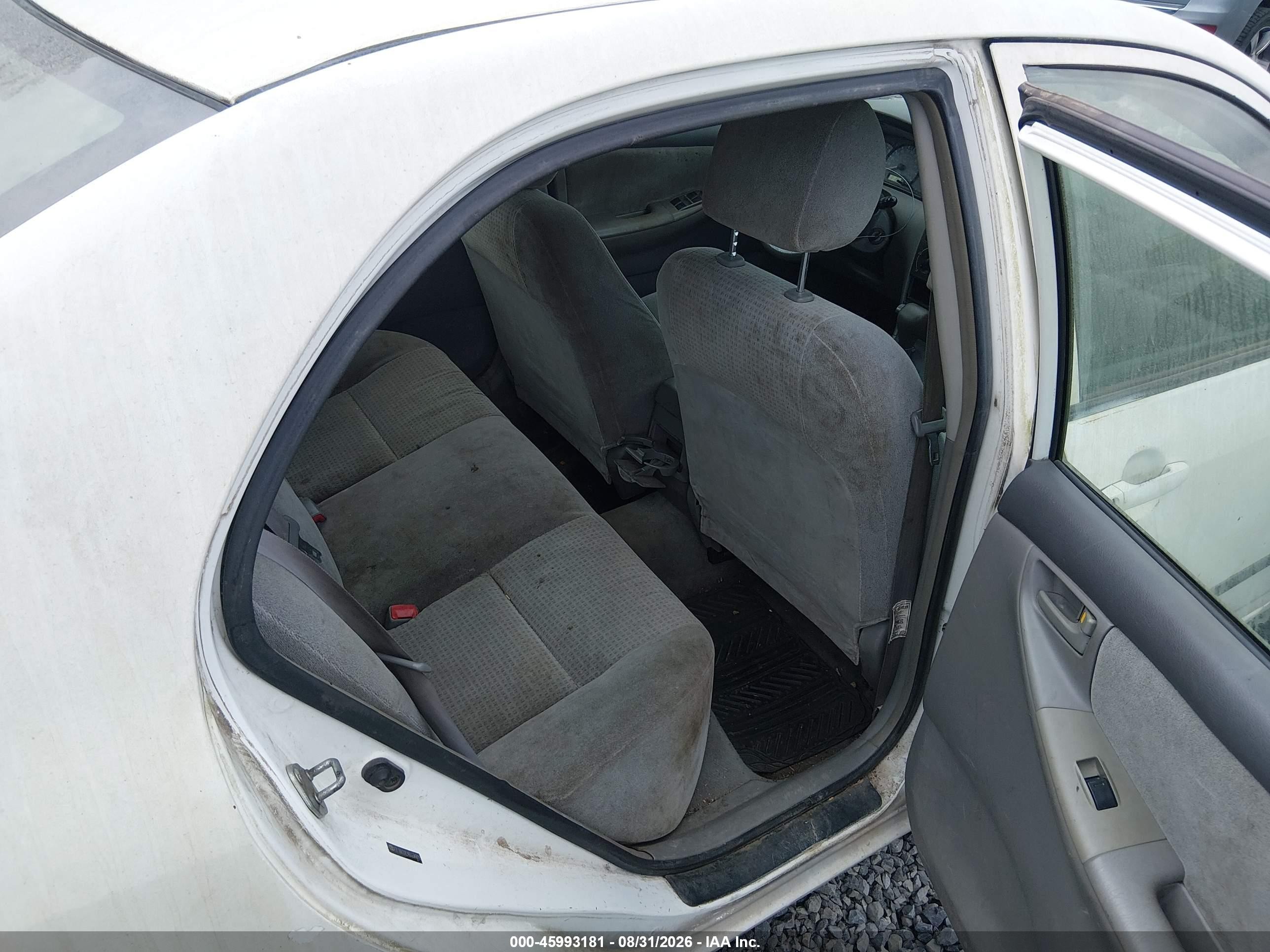 2006 Toyota Corolla Ce White vin: 2T1BR32EX6C696809