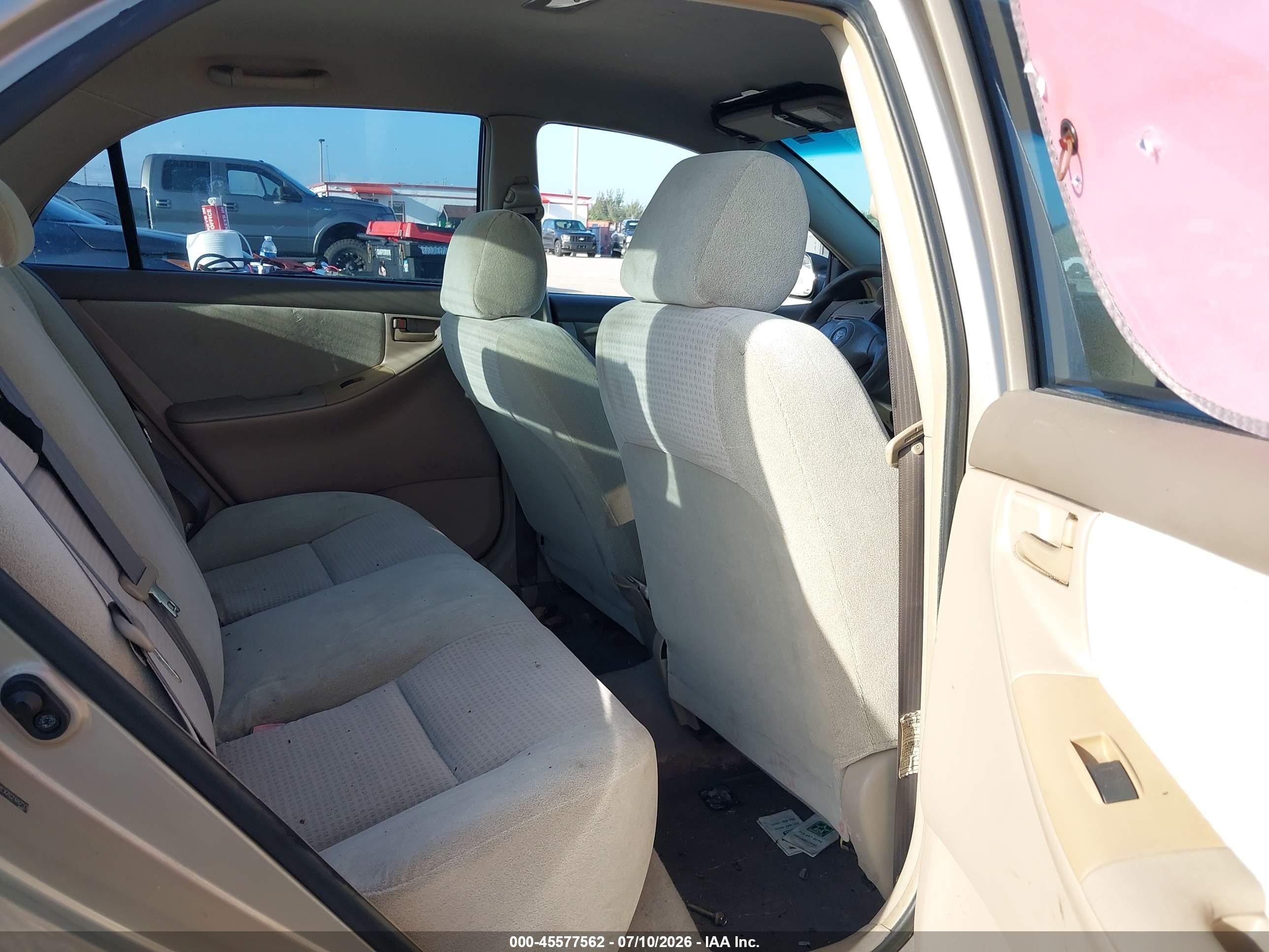 2007 Toyota Corolla Ce Gold vin: 2T1BR32EX7C748733