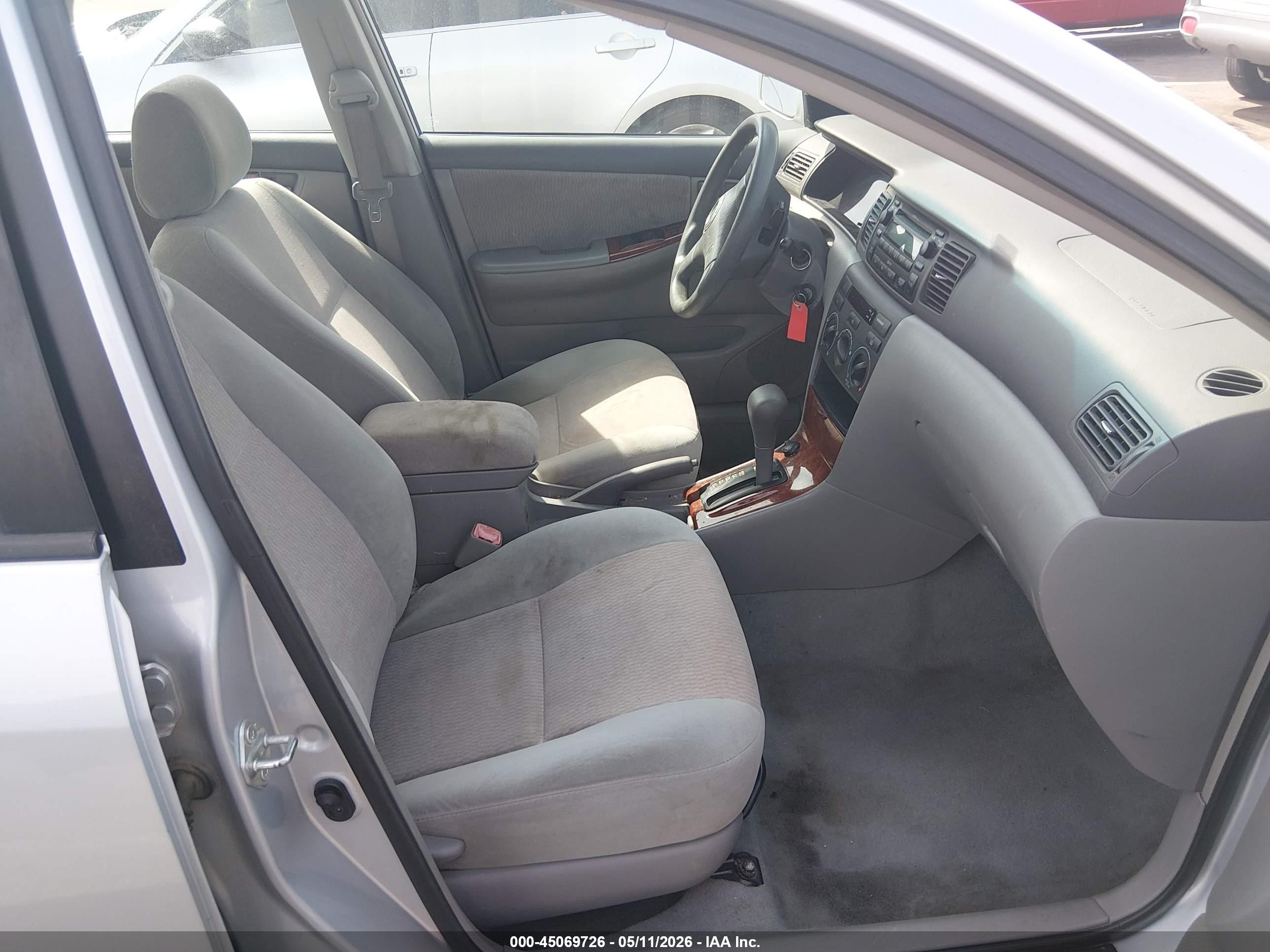 2007 Toyota Corolla Le Silver vin: 2T1BR32EX7C749381