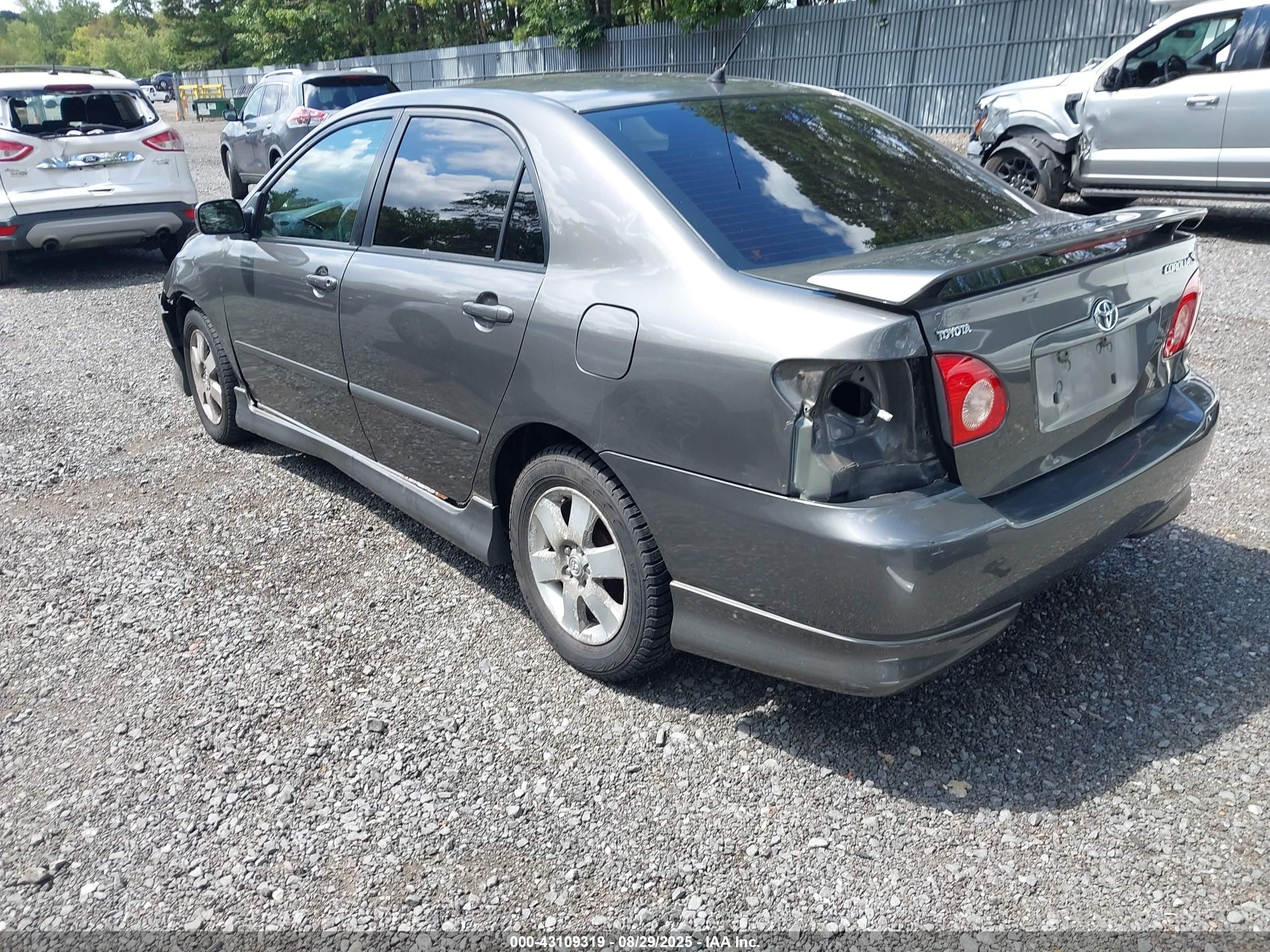2007 Toyota Corolla S Gray vin: 2T1BR32EX7C782915