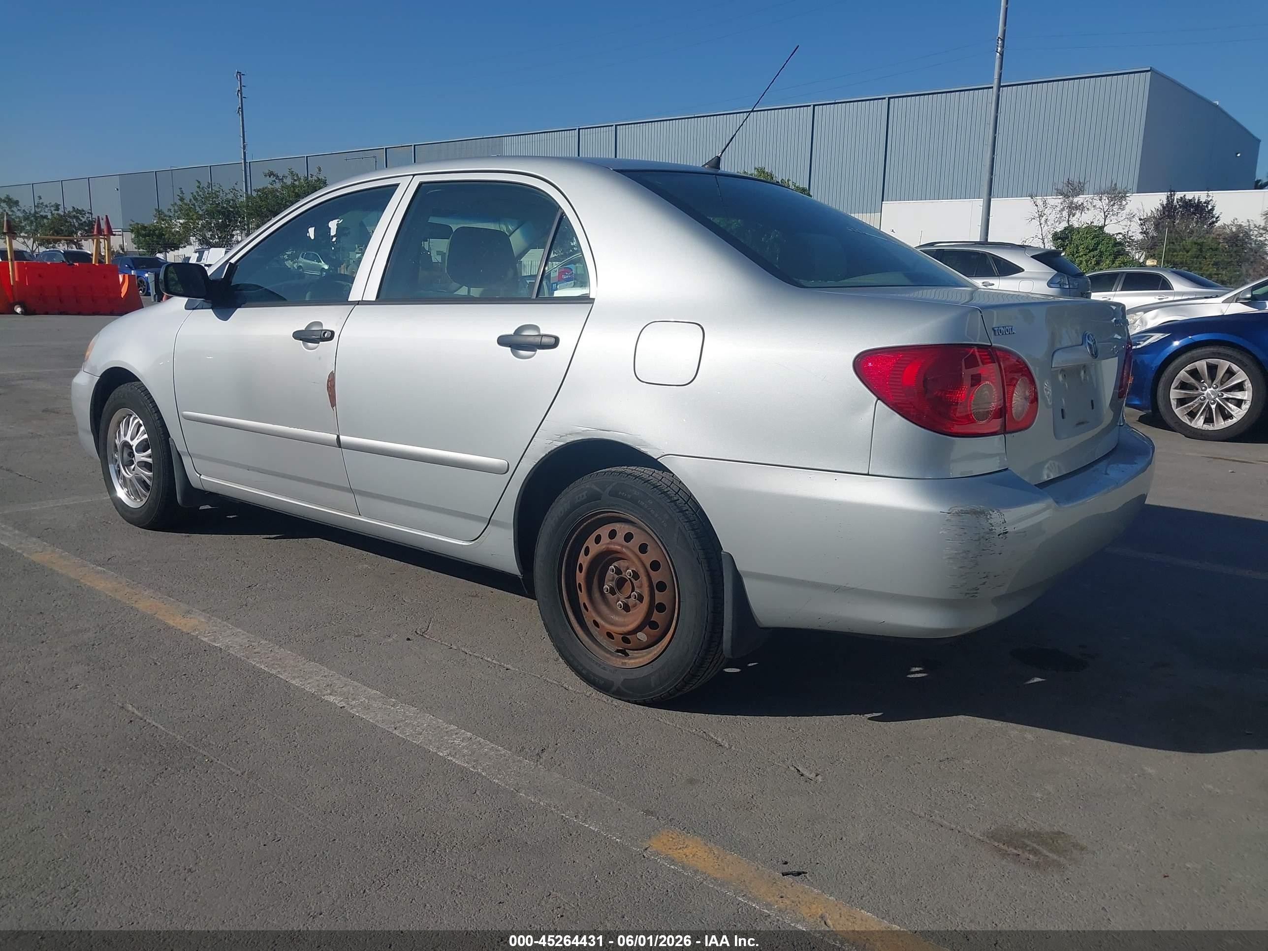 2008 Toyota Corolla Ce Silver vin: 2T1BR32EX8C872079