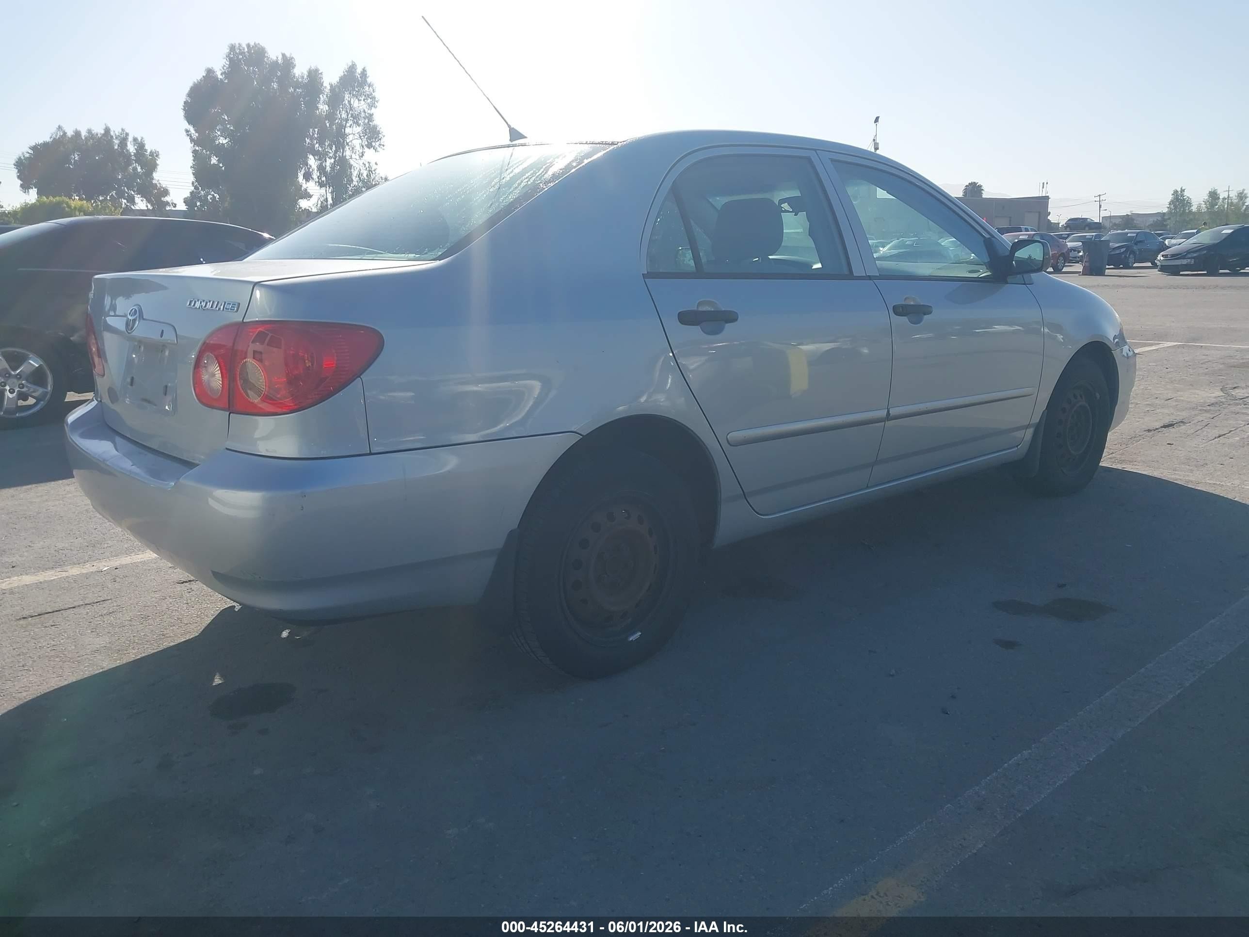 2008 Toyota Corolla Ce Silver vin: 2T1BR32EX8C872079