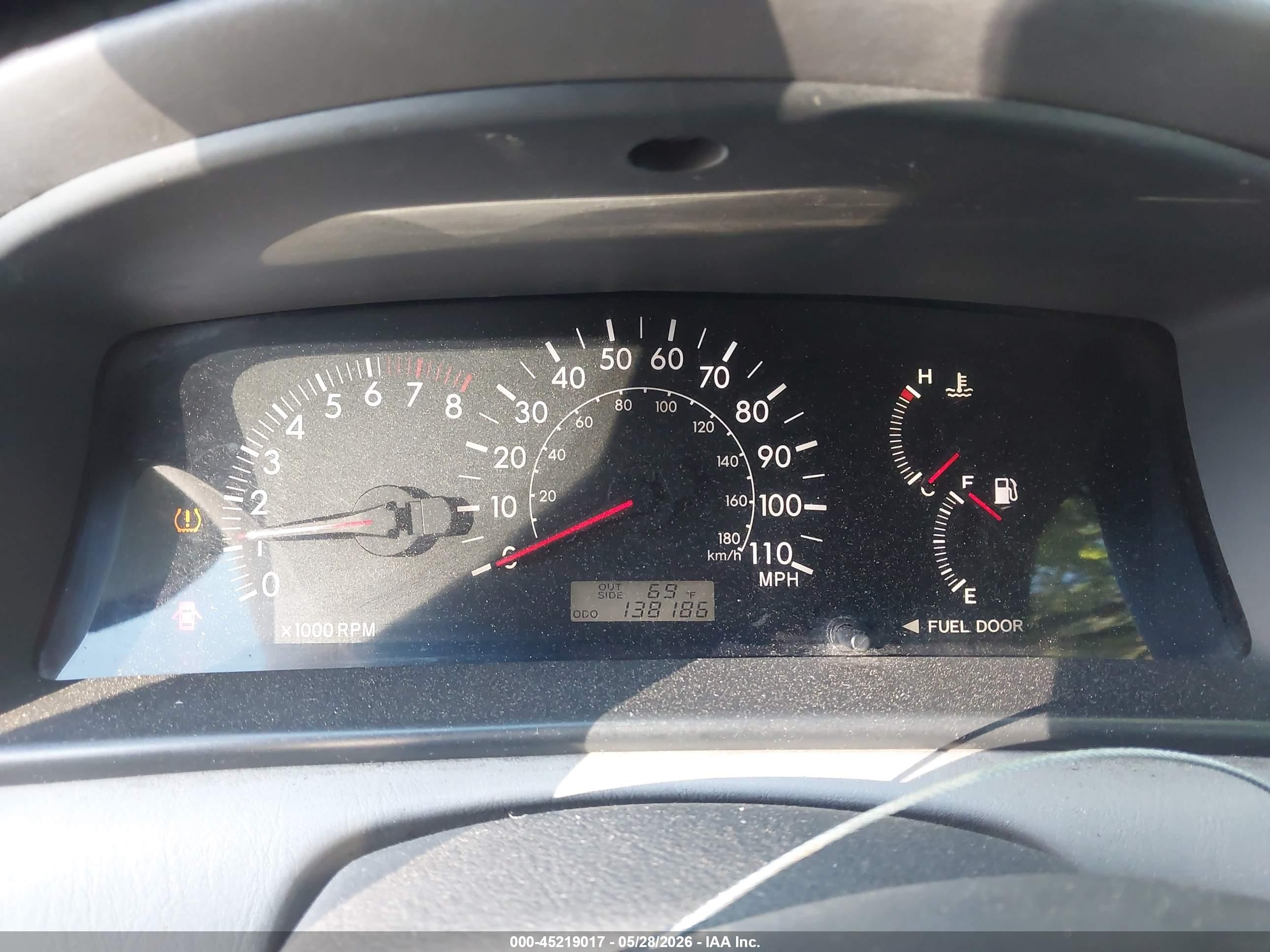2008 Toyota Corolla Le Silver vin: 2T1BR32EX8C879095