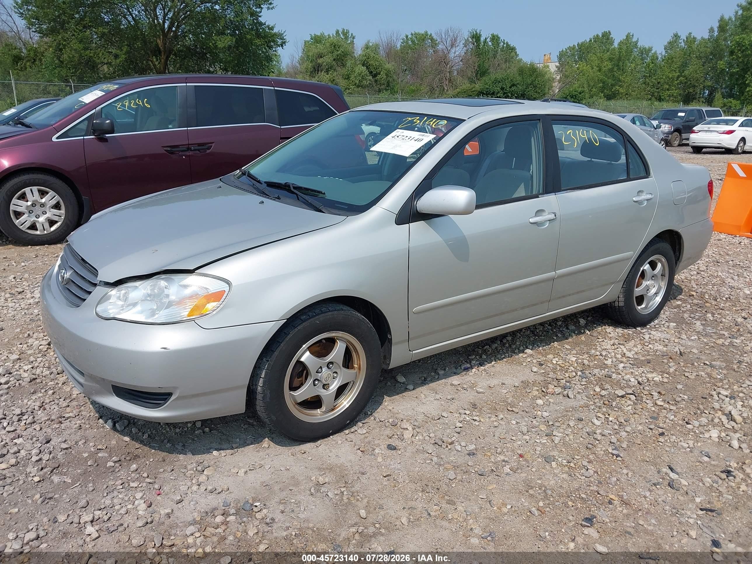 2003 Toyota Corolla Le Gray vin: 2T1BR38E03C140897