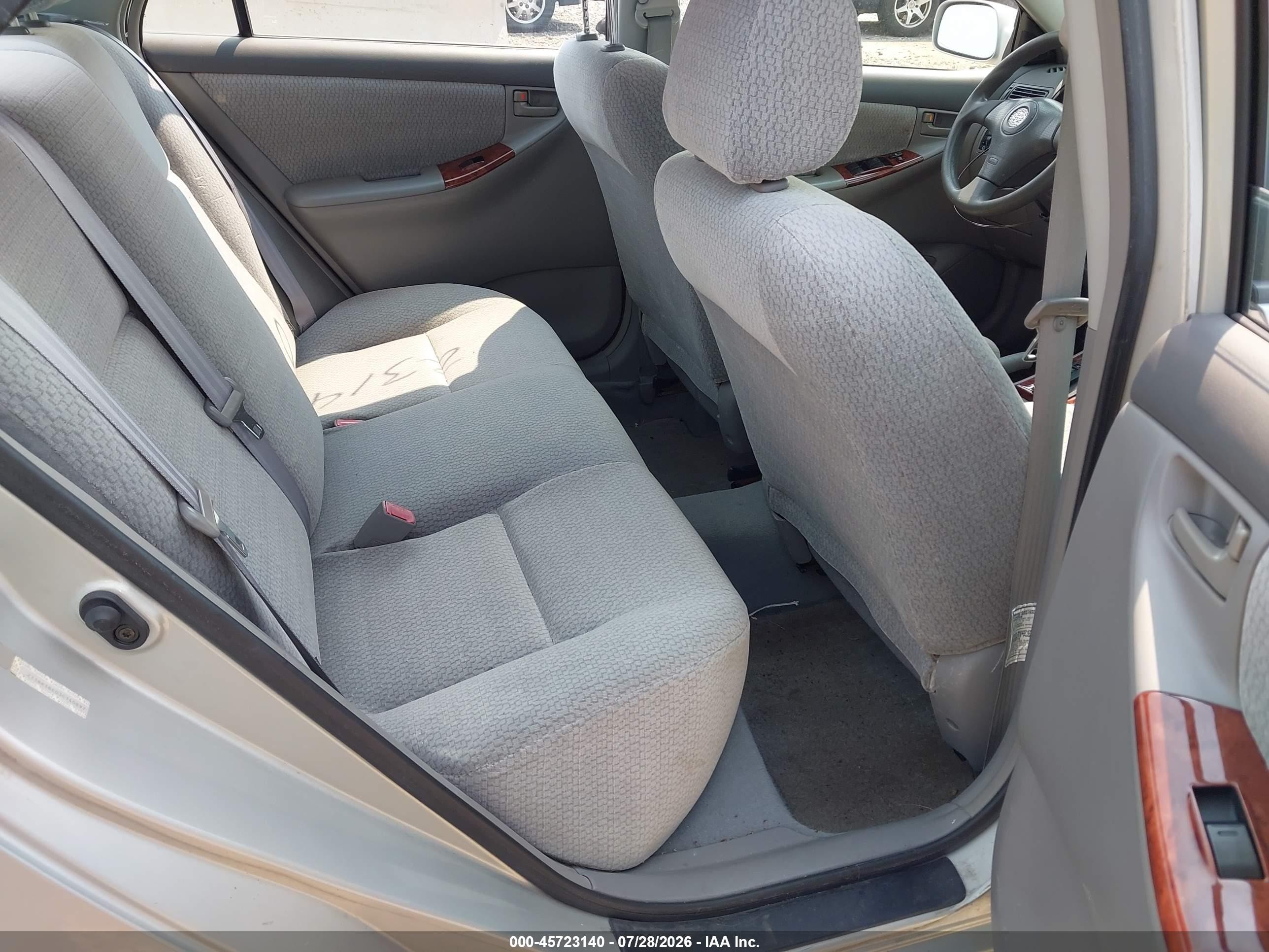 2003 Toyota Corolla Le Gray vin: 2T1BR38E03C140897