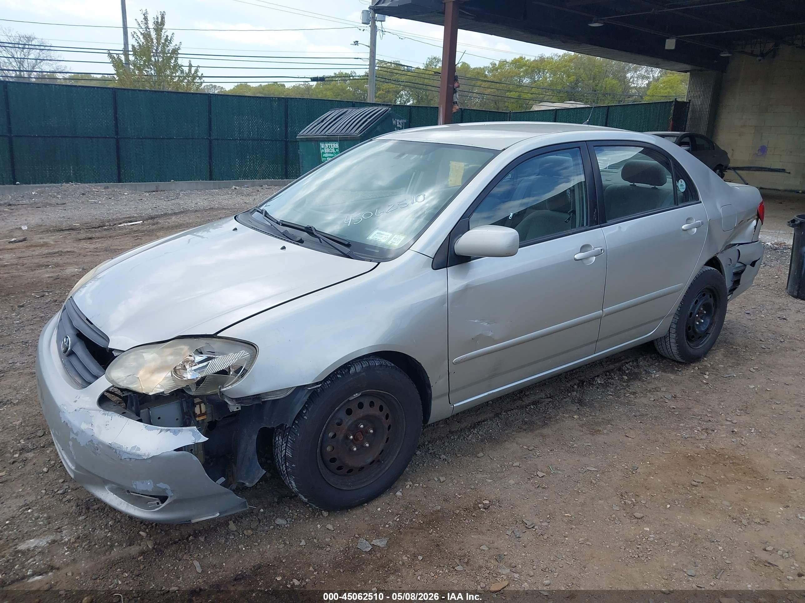 2004 Toyota Corolla Le Silver vin: 2T1BR38E04C193147