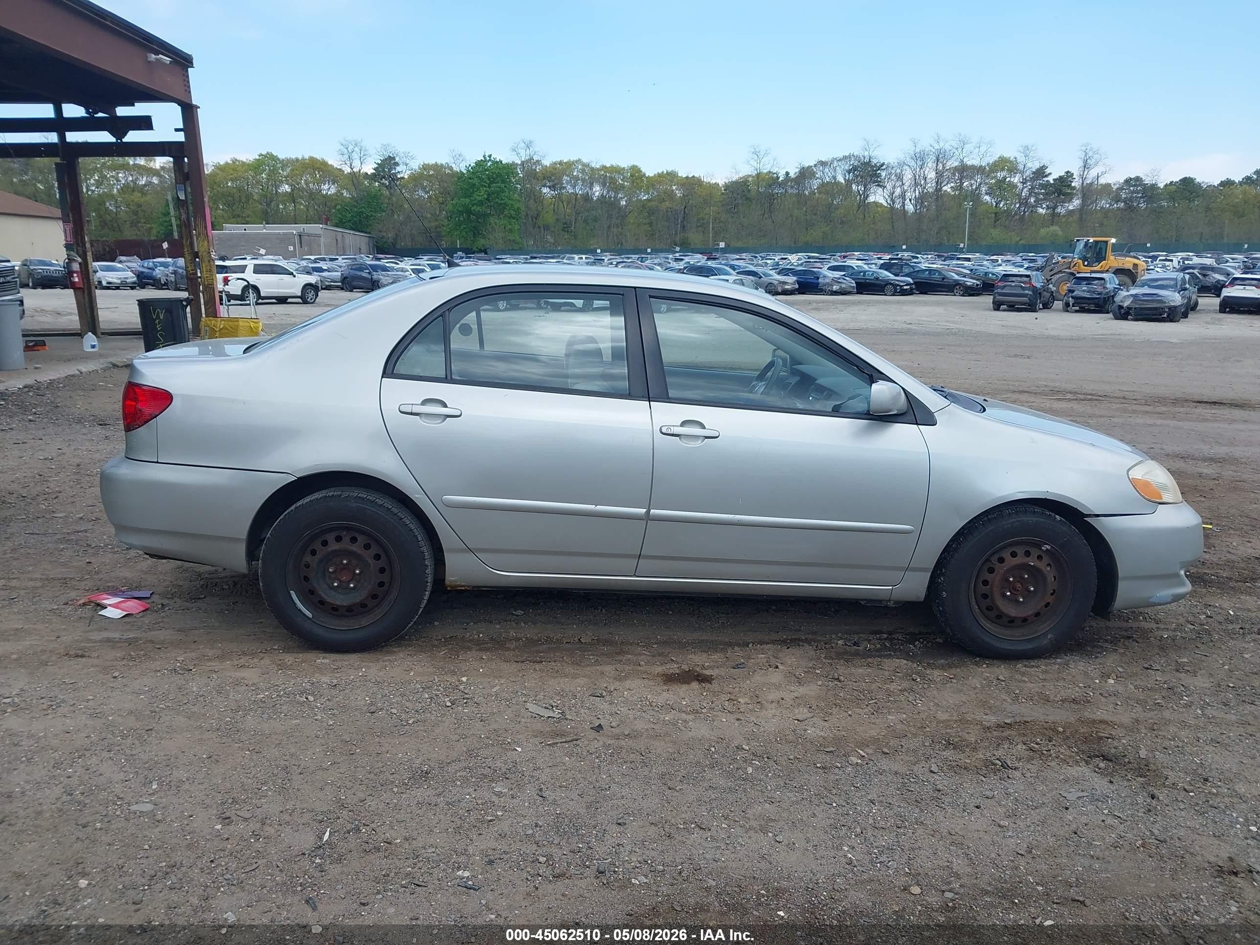 2004 Toyota Corolla Le Silver vin: 2T1BR38E04C193147