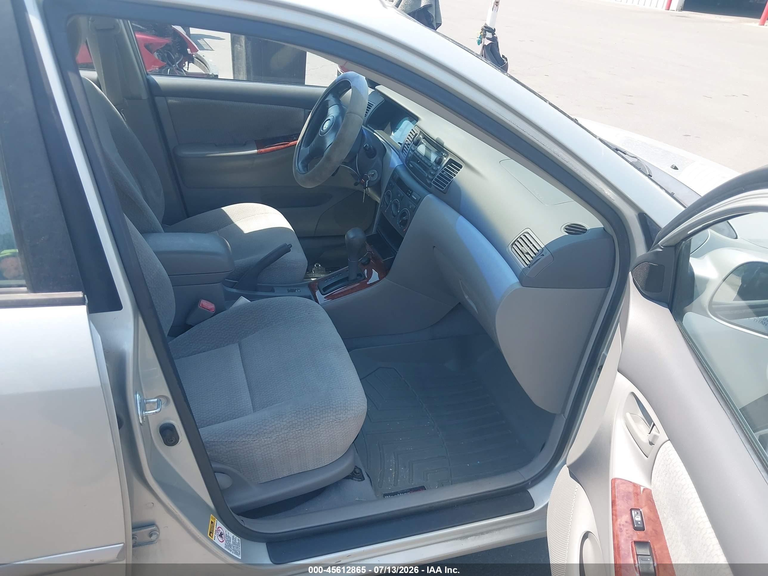 2004 Toyota Corolla Le Turquoise vin: 2T1BR38E04C214059