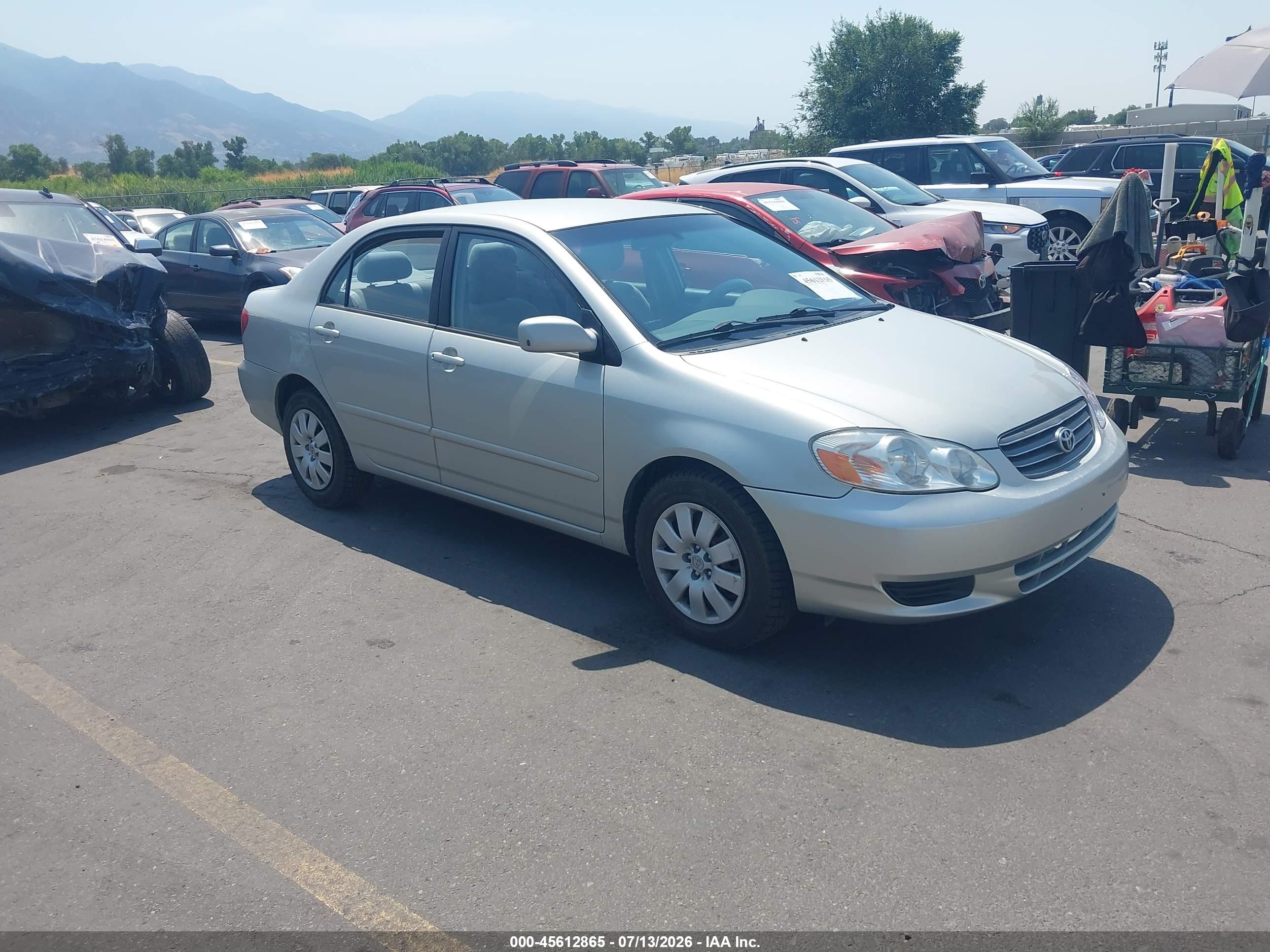 2004 Toyota Corolla Le Turquoise vin: 2T1BR38E04C214059