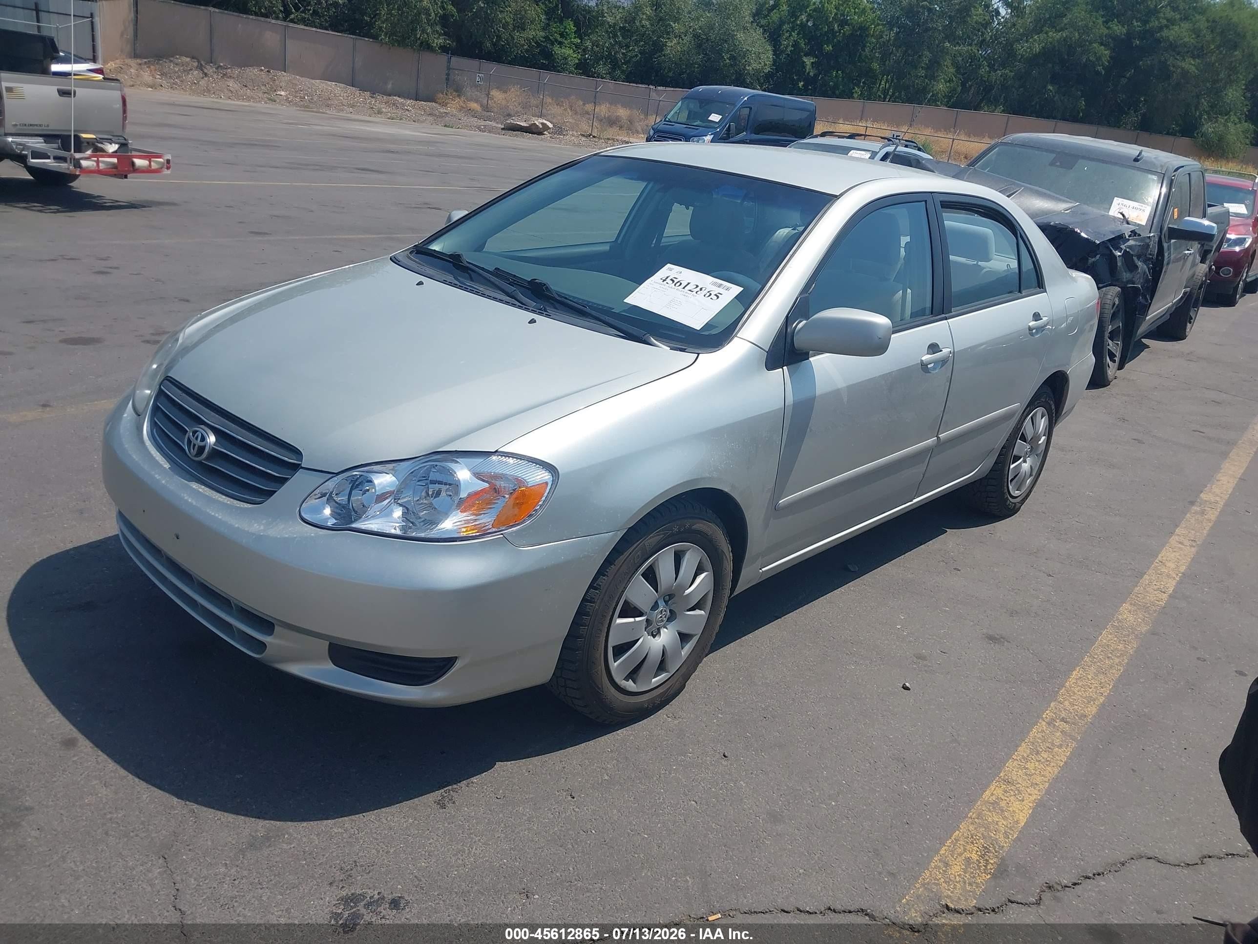 2004 Toyota Corolla Le Turquoise vin: 2T1BR38E04C214059