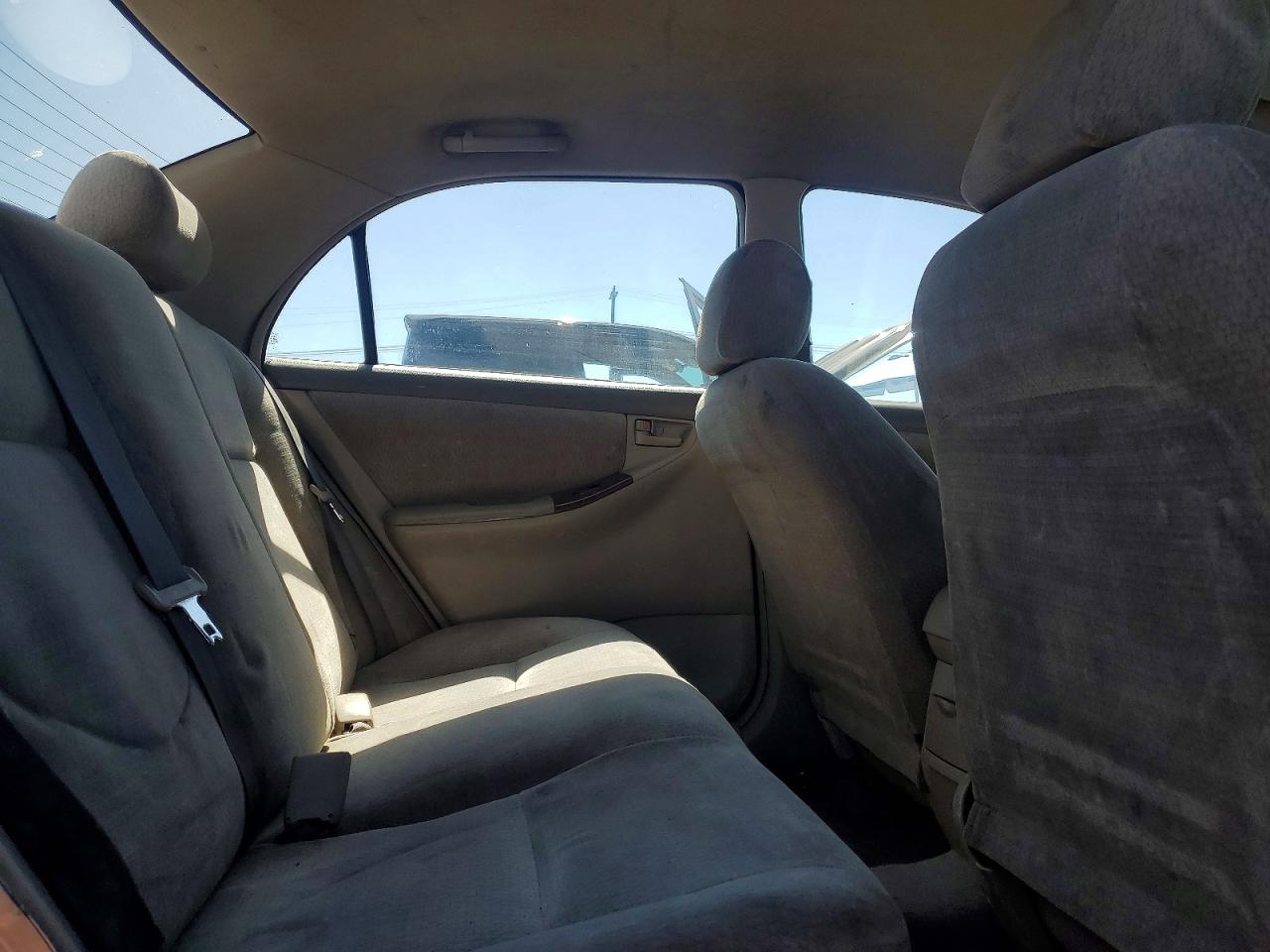 2004 Toyota Corolla Le Beige vin: 2T1BR38E14C170413