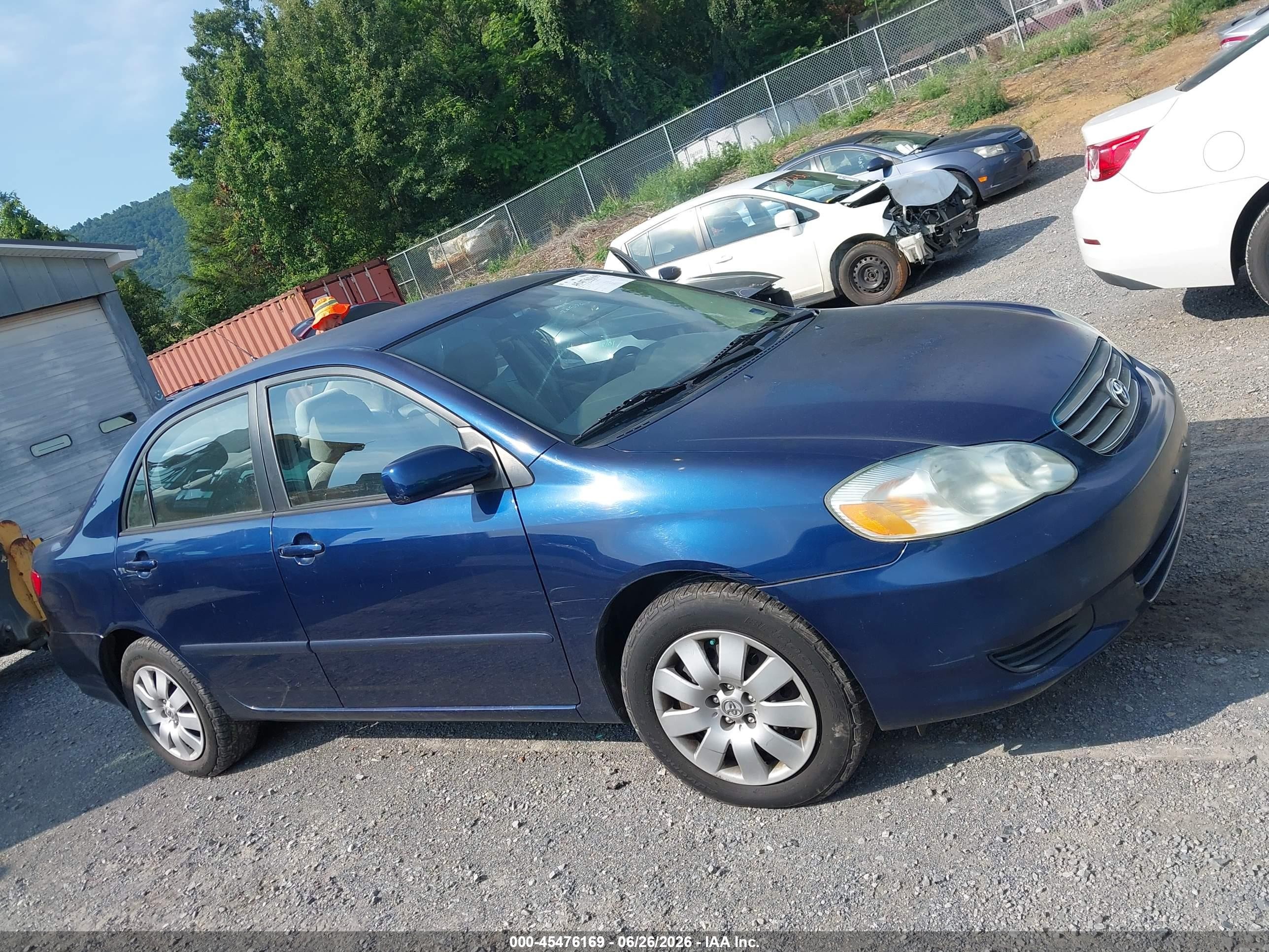 2004 Toyota Corolla Le Синий vin: 2T1BR38E14C313778
