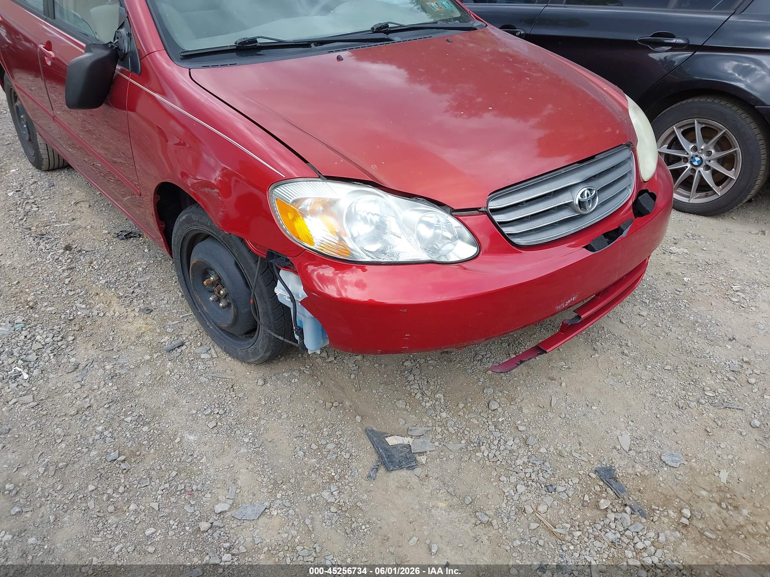 2004 Toyota Corolla Le Red vin: 2T1BR38E34C301678