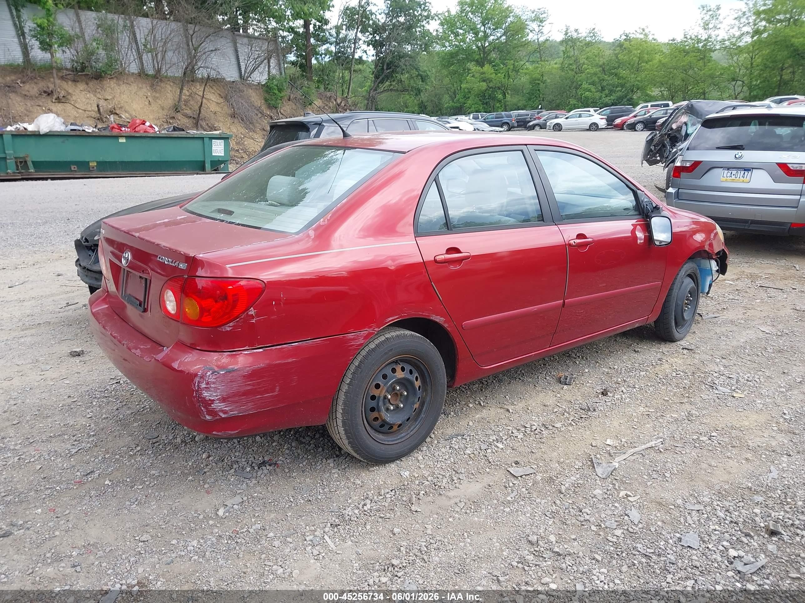 2004 Toyota Corolla Le Red vin: 2T1BR38E34C301678