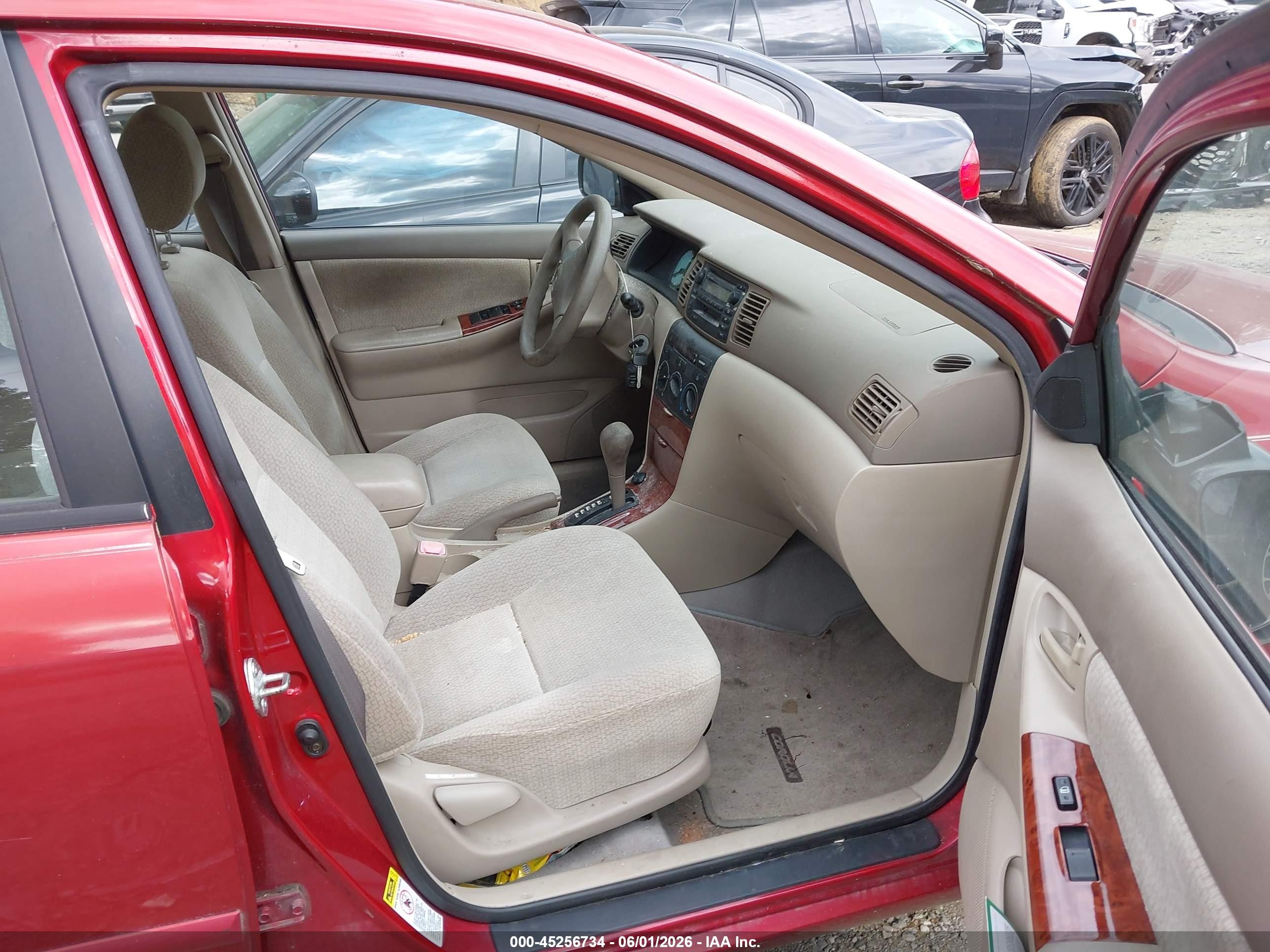 2004 Toyota Corolla Le Red vin: 2T1BR38E34C301678