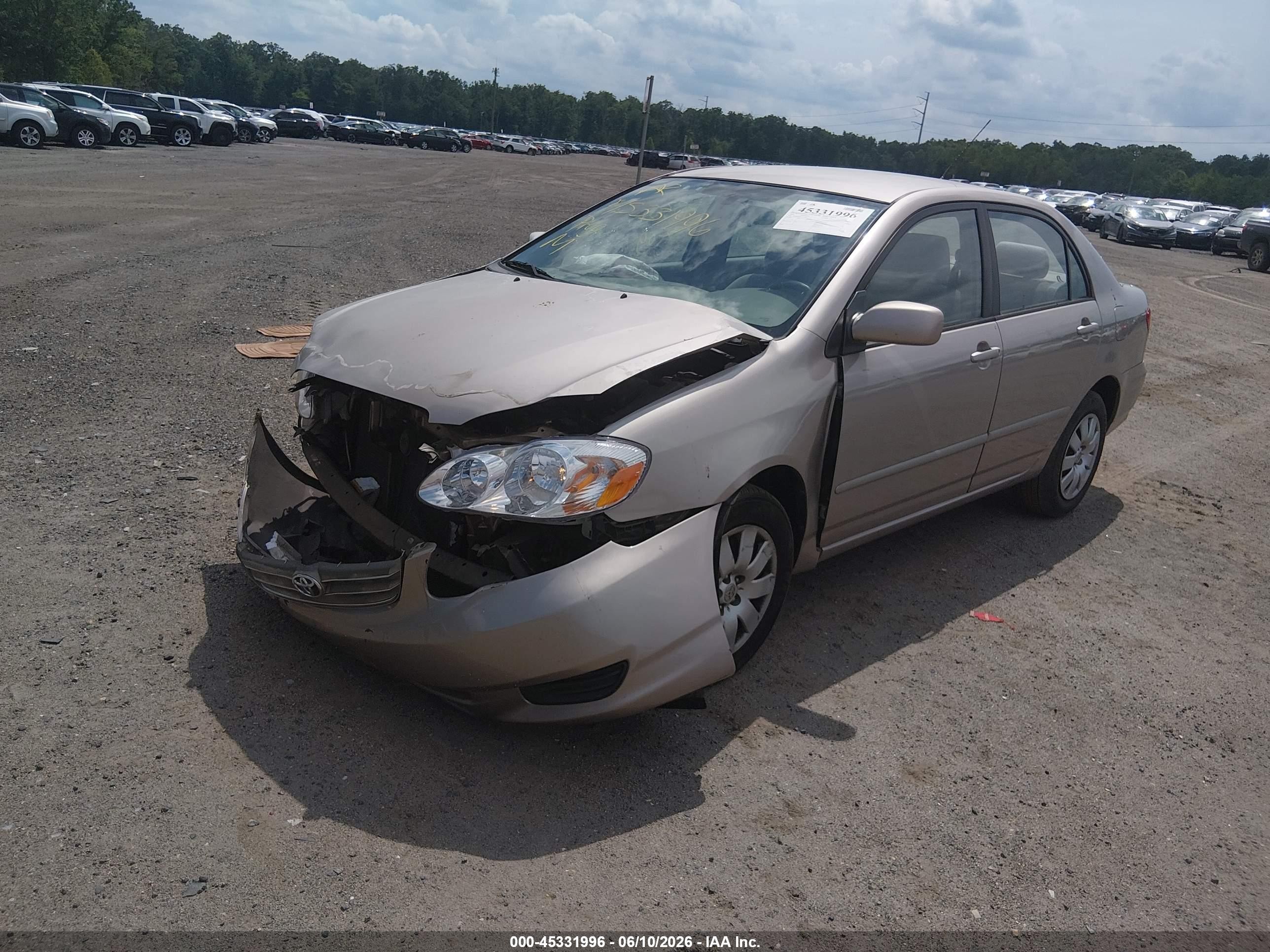 2003 Toyota Corolla Le Gold vin: 2T1BR38E43C134861