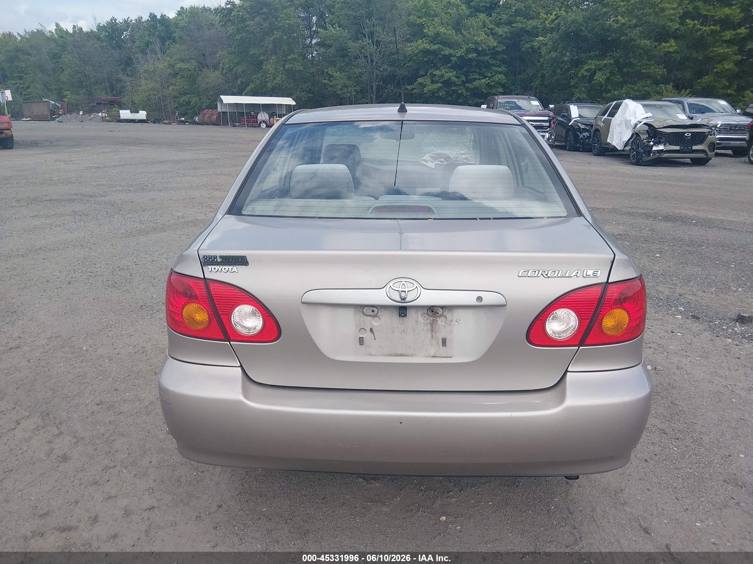 2003 Toyota Corolla Le Gold vin: 2T1BR38E43C134861