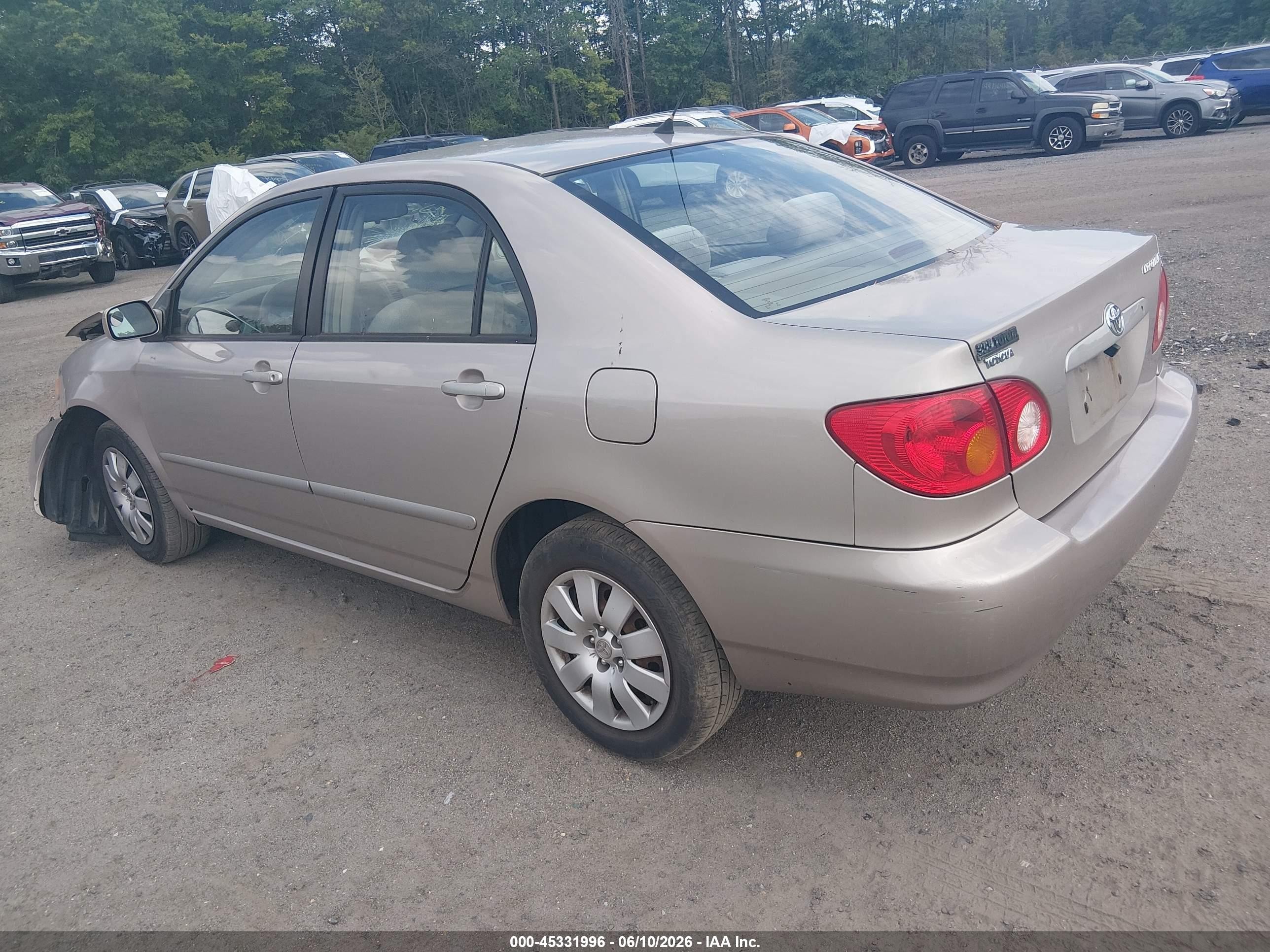 2003 Toyota Corolla Le Gold vin: 2T1BR38E43C134861