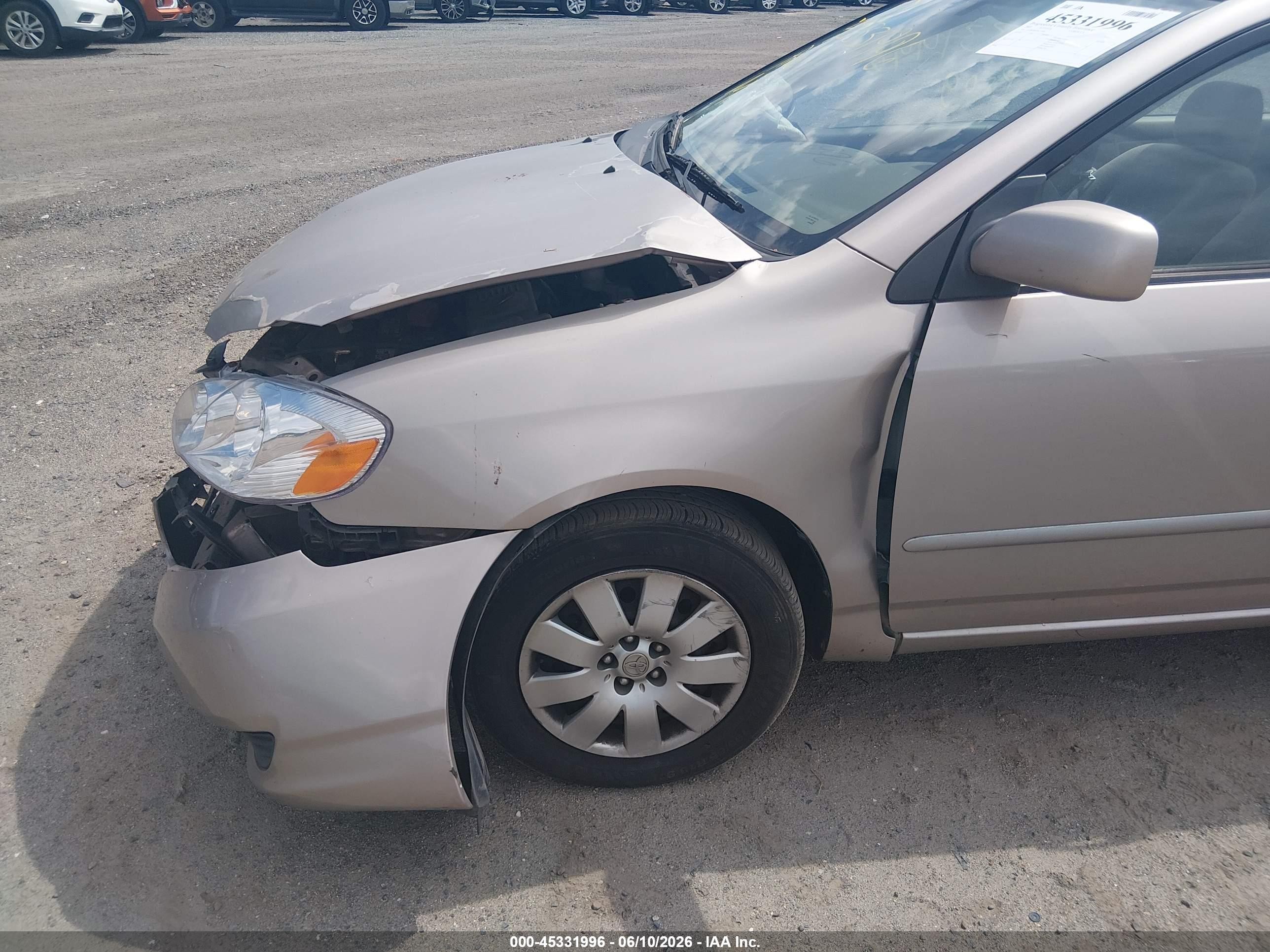 2003 Toyota Corolla Le Gold vin: 2T1BR38E43C134861