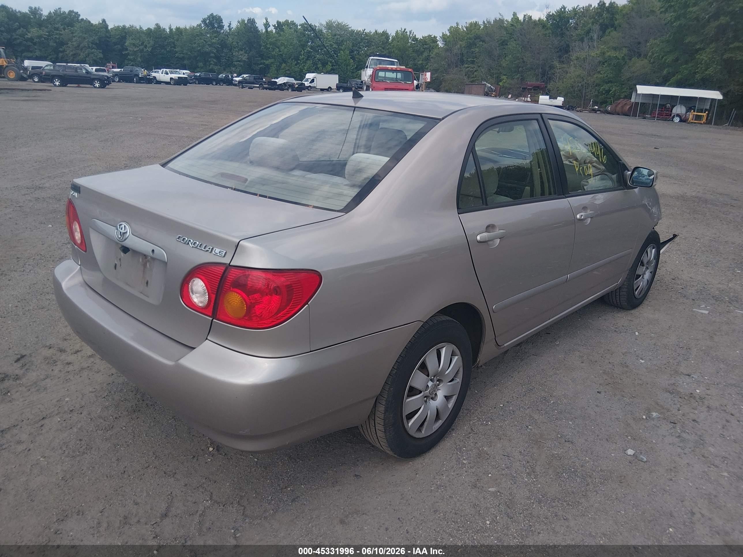 2003 Toyota Corolla Le Gold vin: 2T1BR38E43C134861