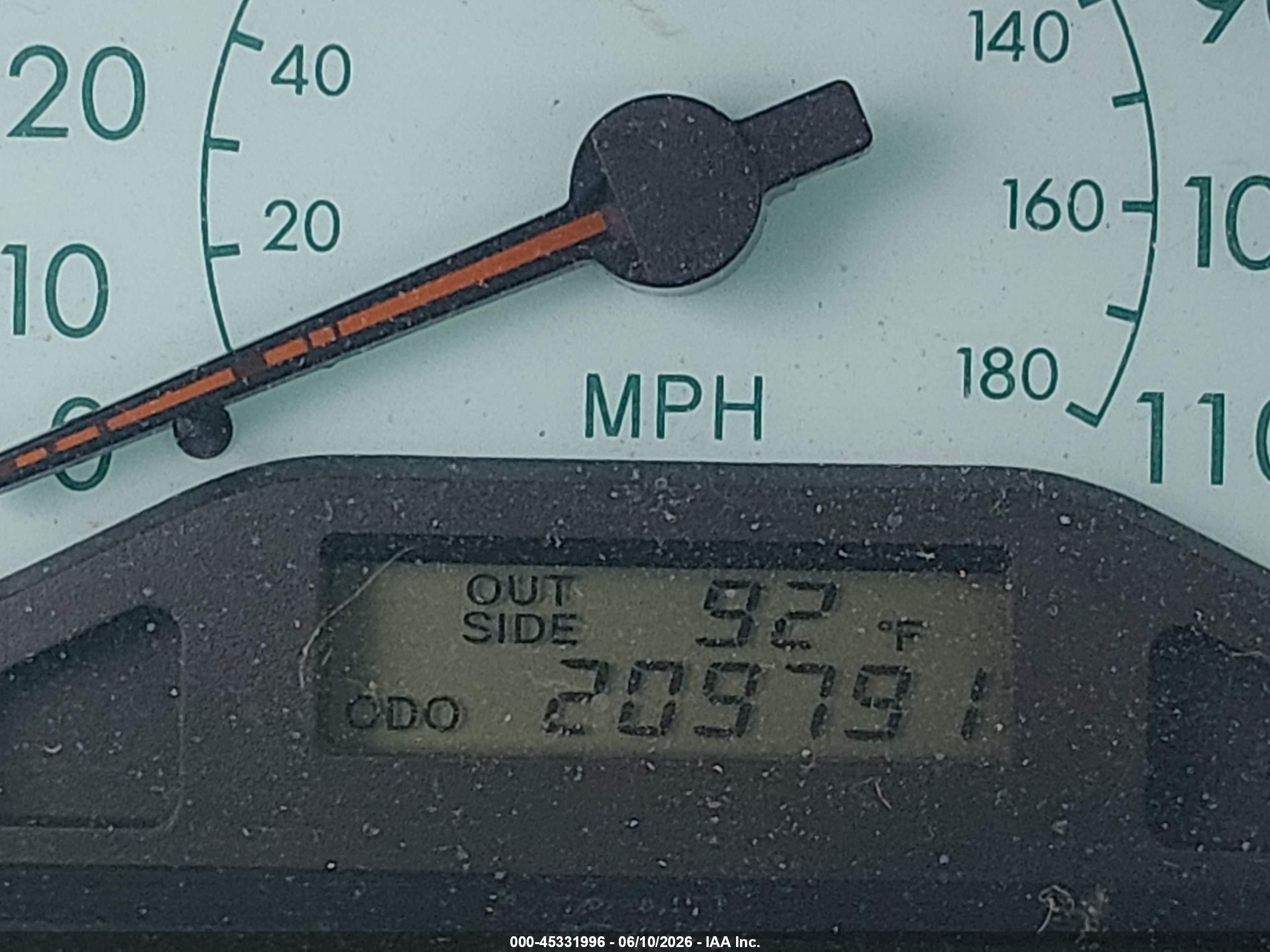 2003 Toyota Corolla Le Gold vin: 2T1BR38E43C134861