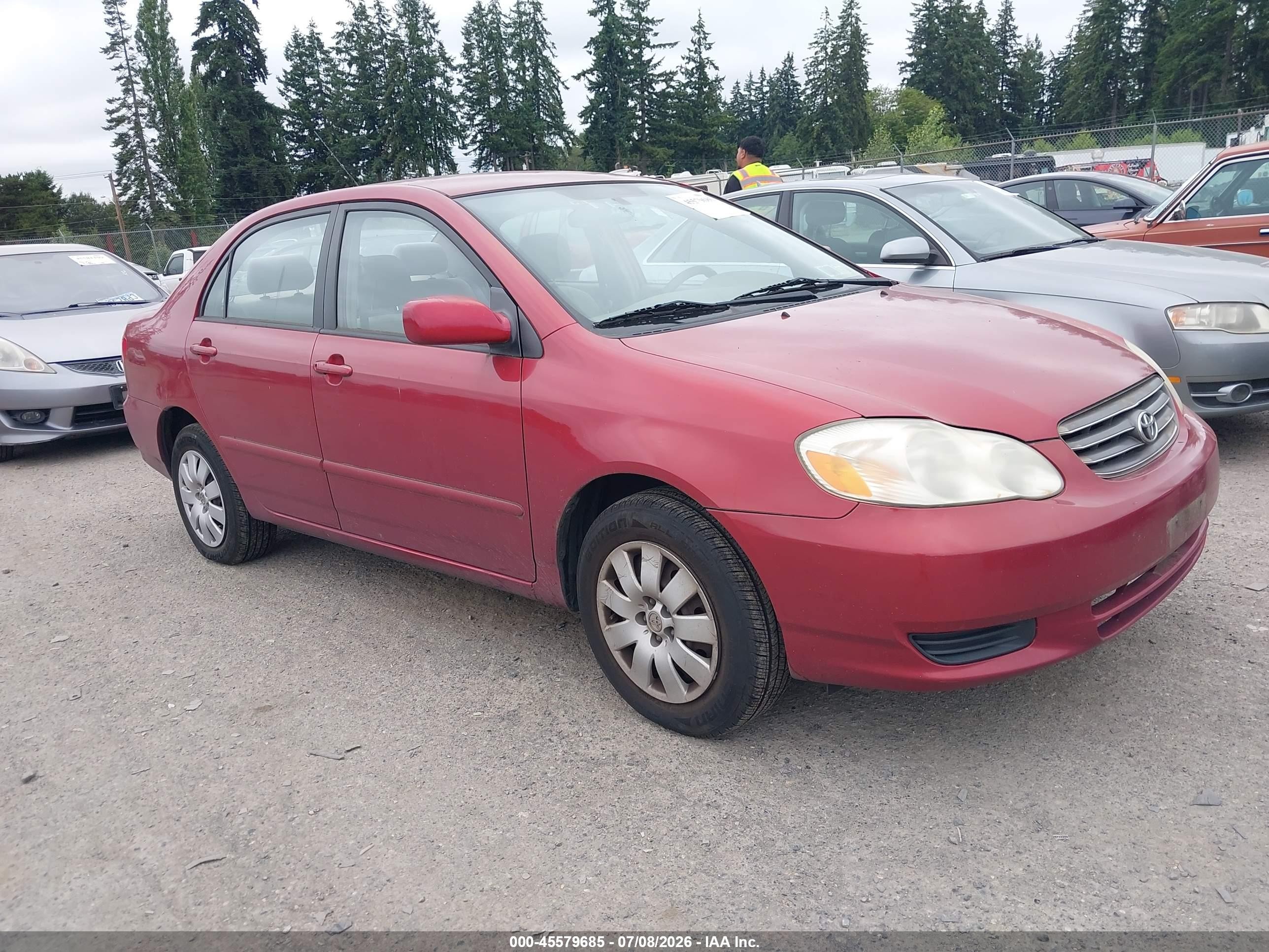 2004 Toyota Corolla Le Red vin: 2T1BR38E44C185178
